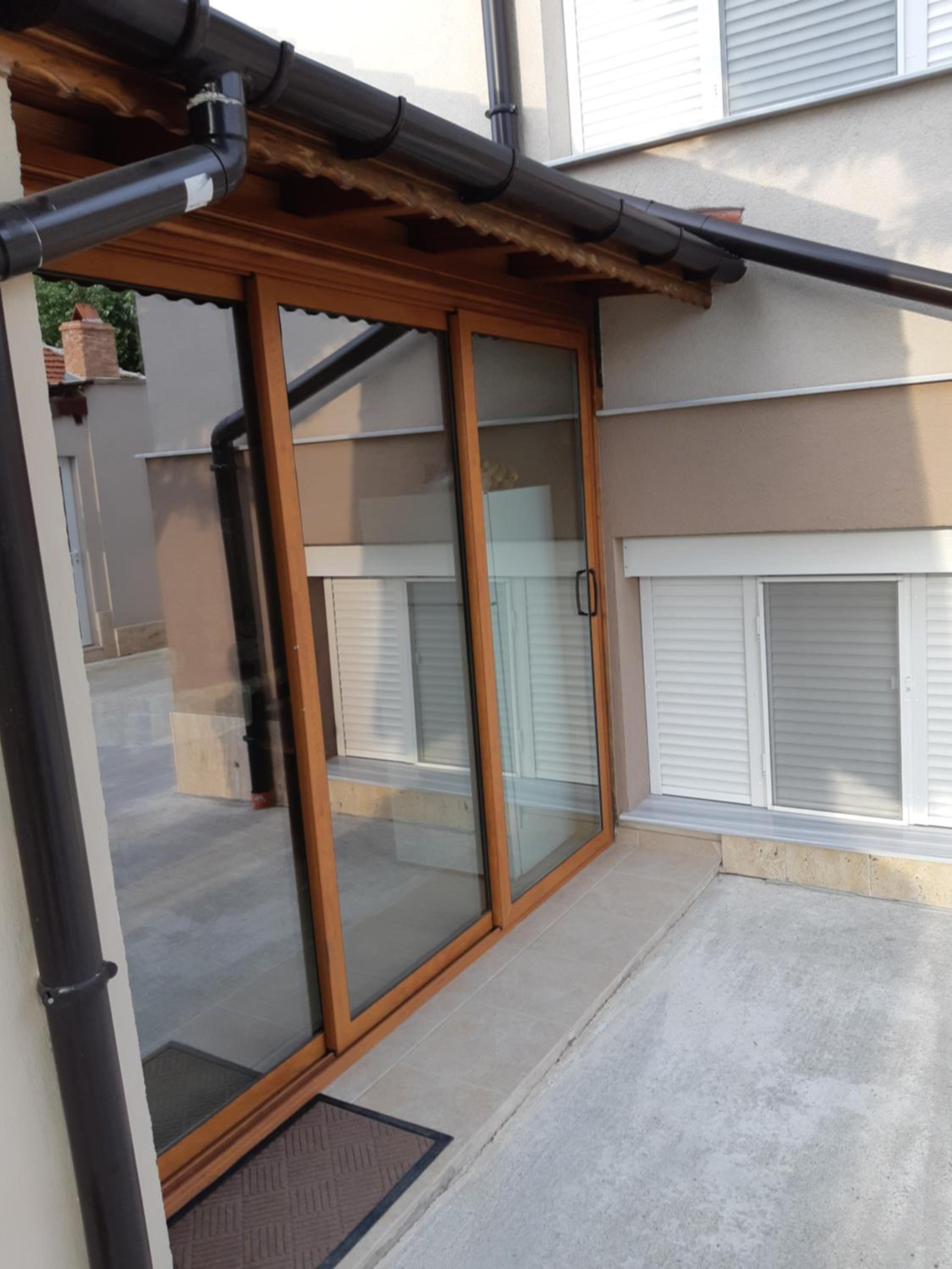 Villa Ros Guest House