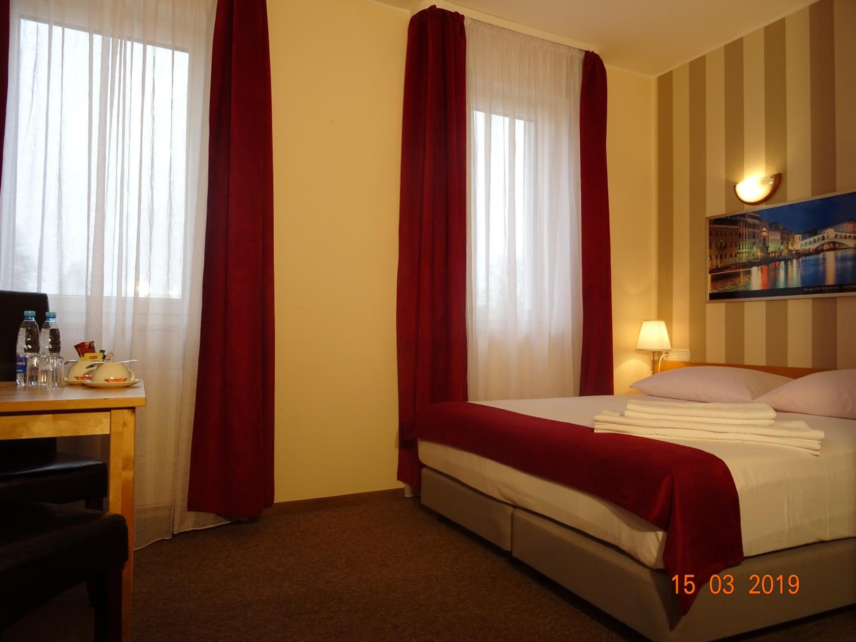 Photo 24