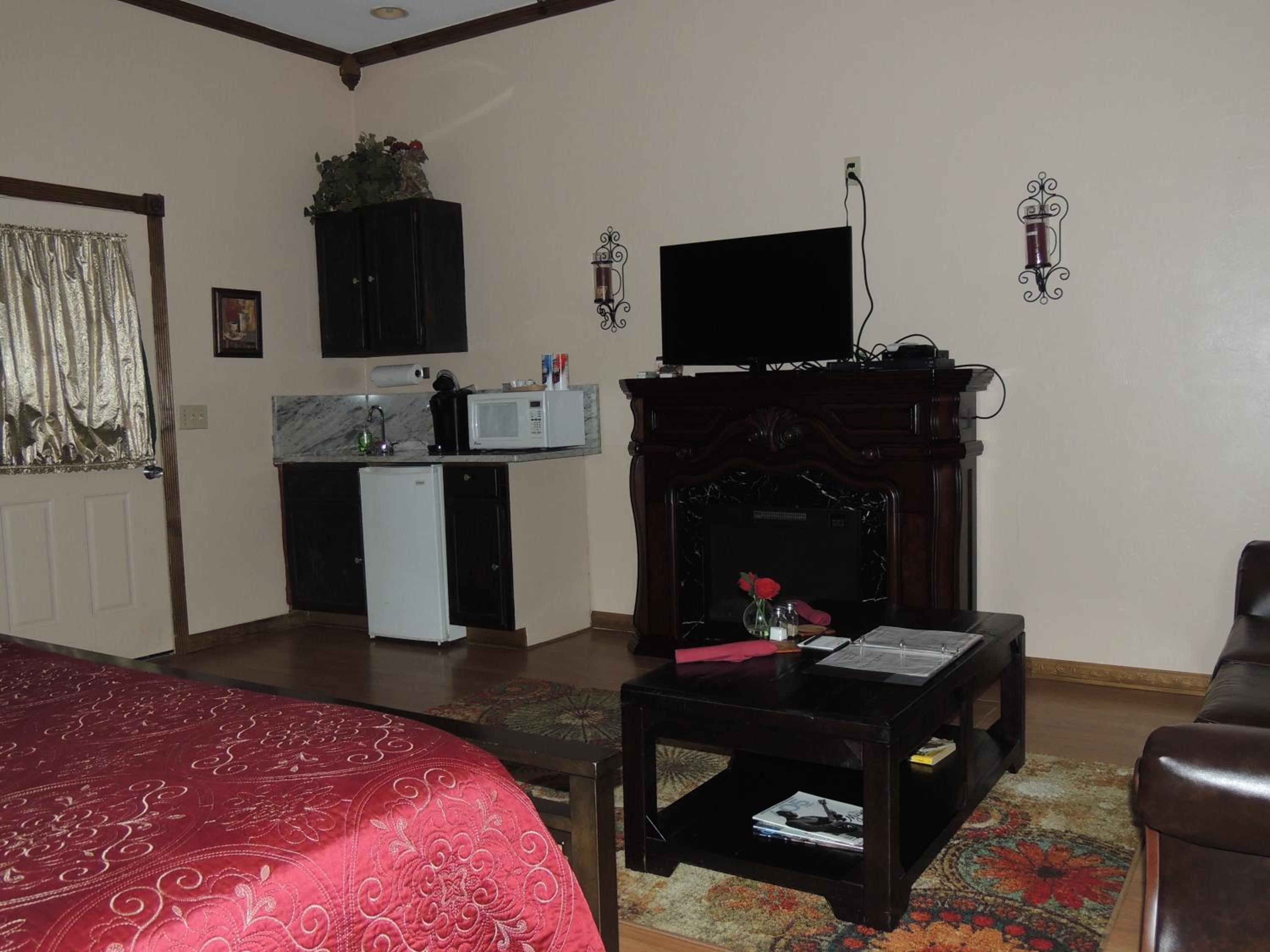The Whispering Pines Inn