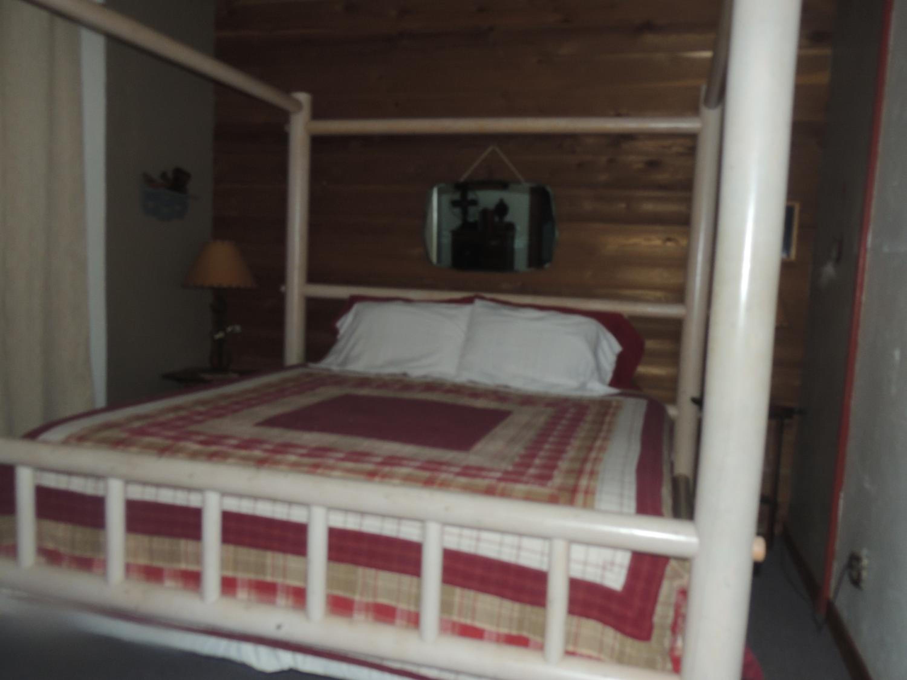 The Whispering Pines Inn