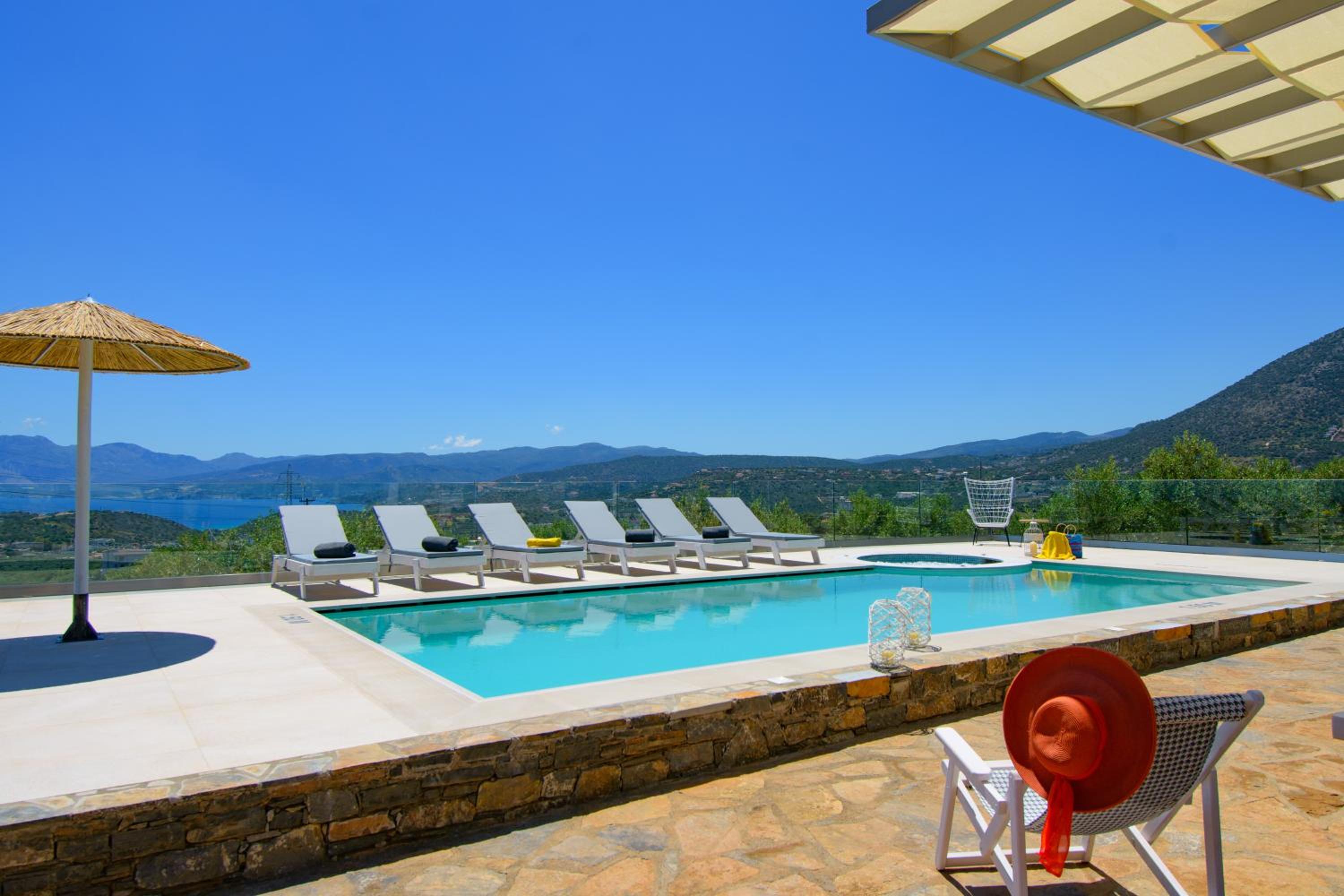 Villa Enigma view 4