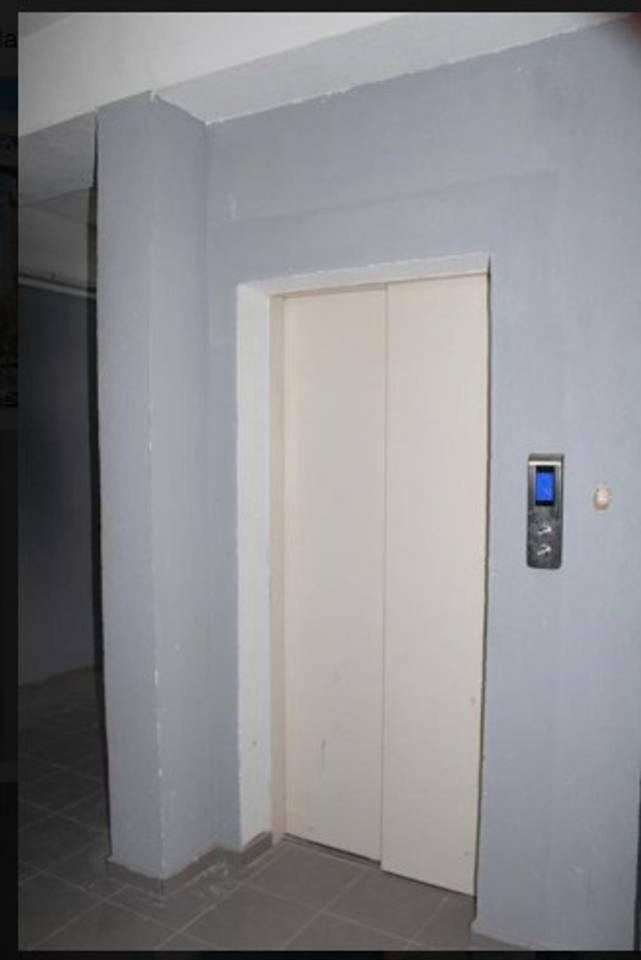 Sunny Apartment Ortachala