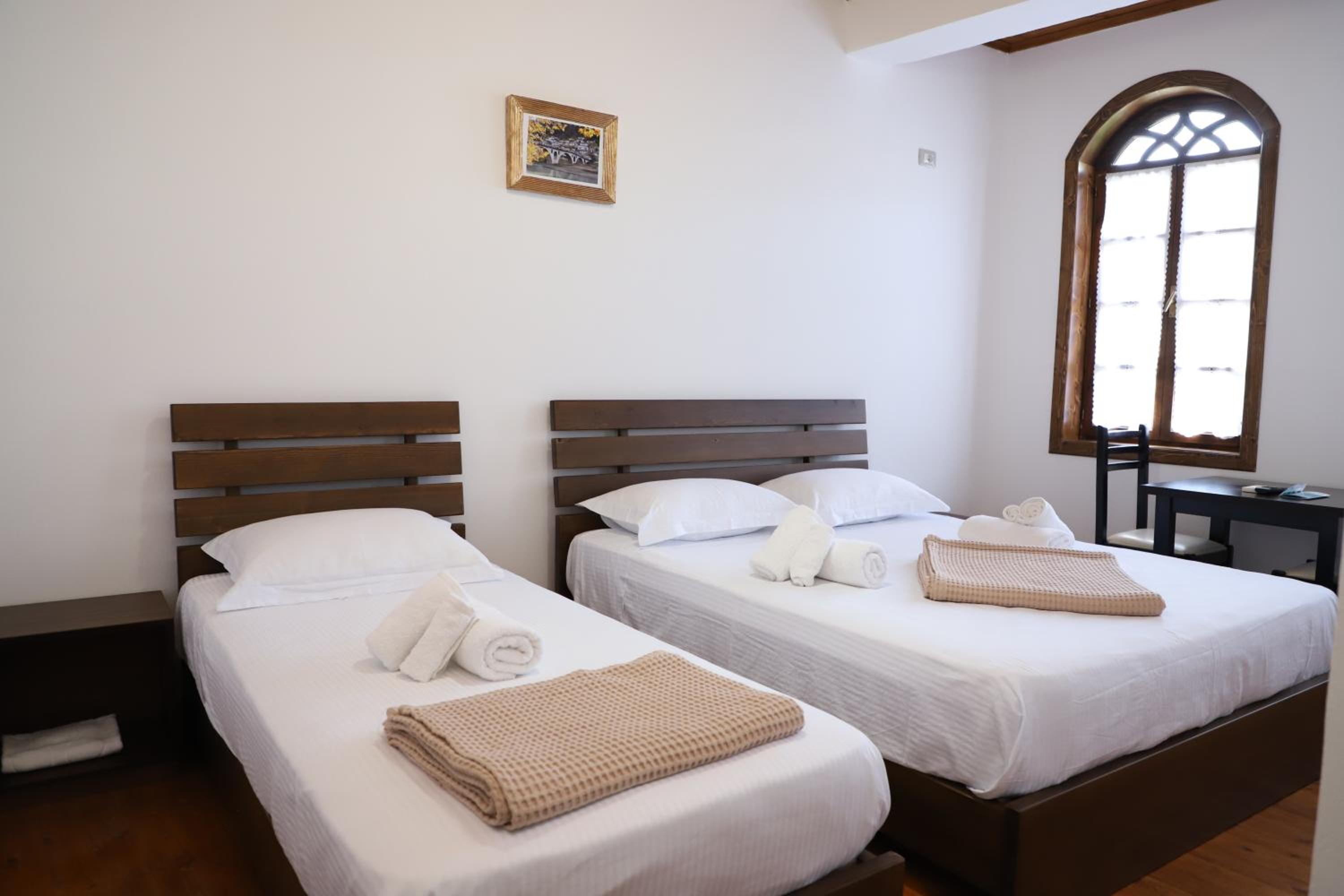 Hotel Demaj