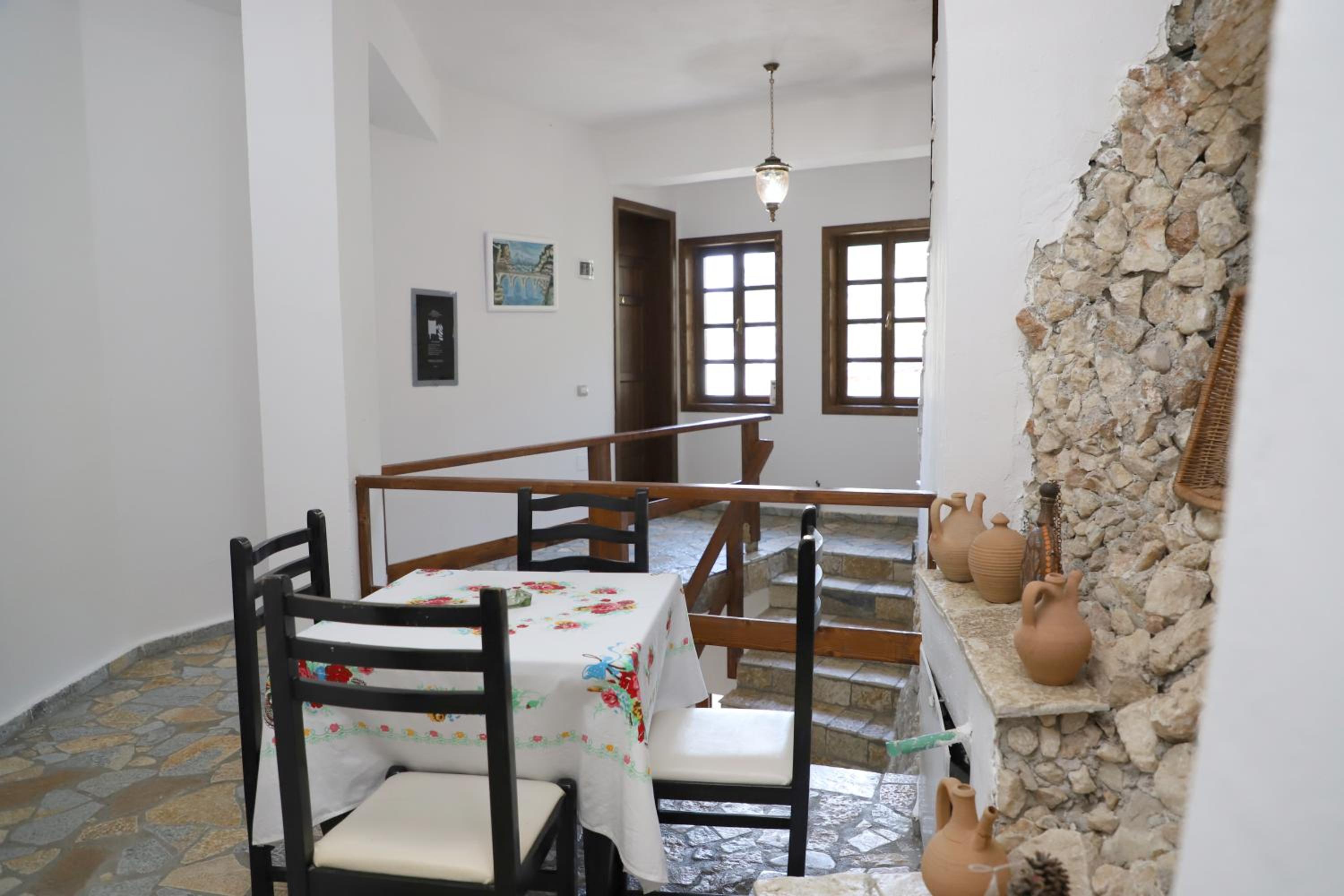 Hotel Demaj
