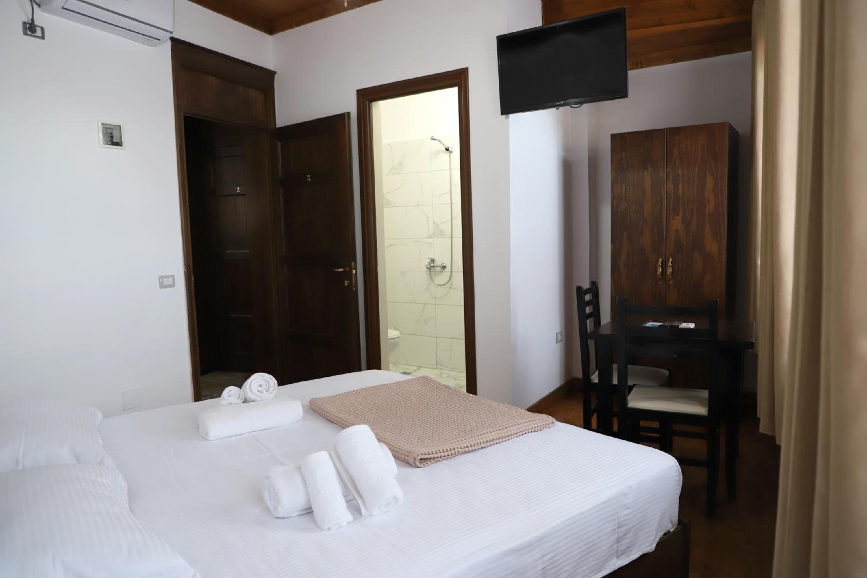 Hotel Demaj