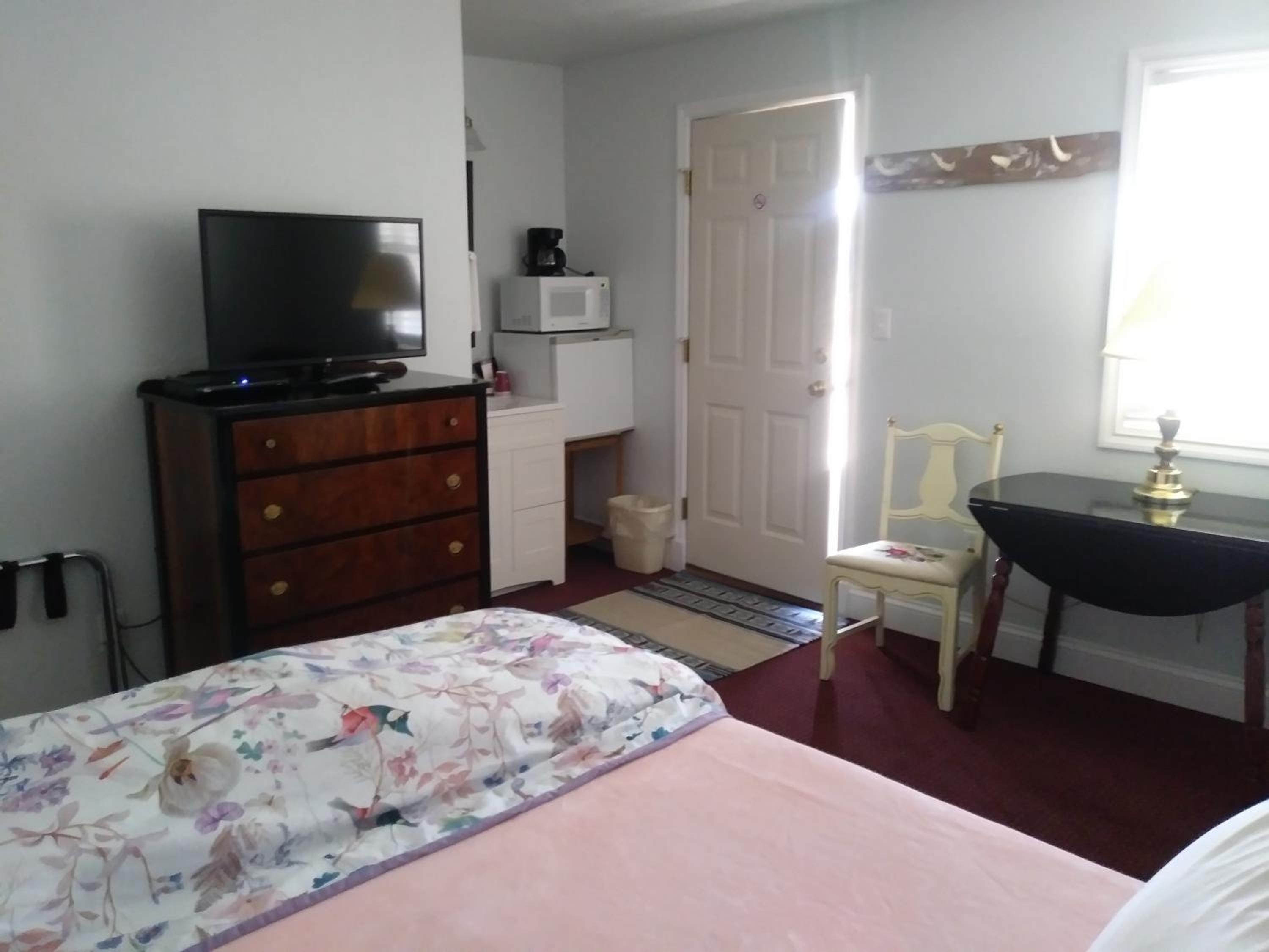 Buffalo Vacations - Big Horn Motel - Property Image 5
