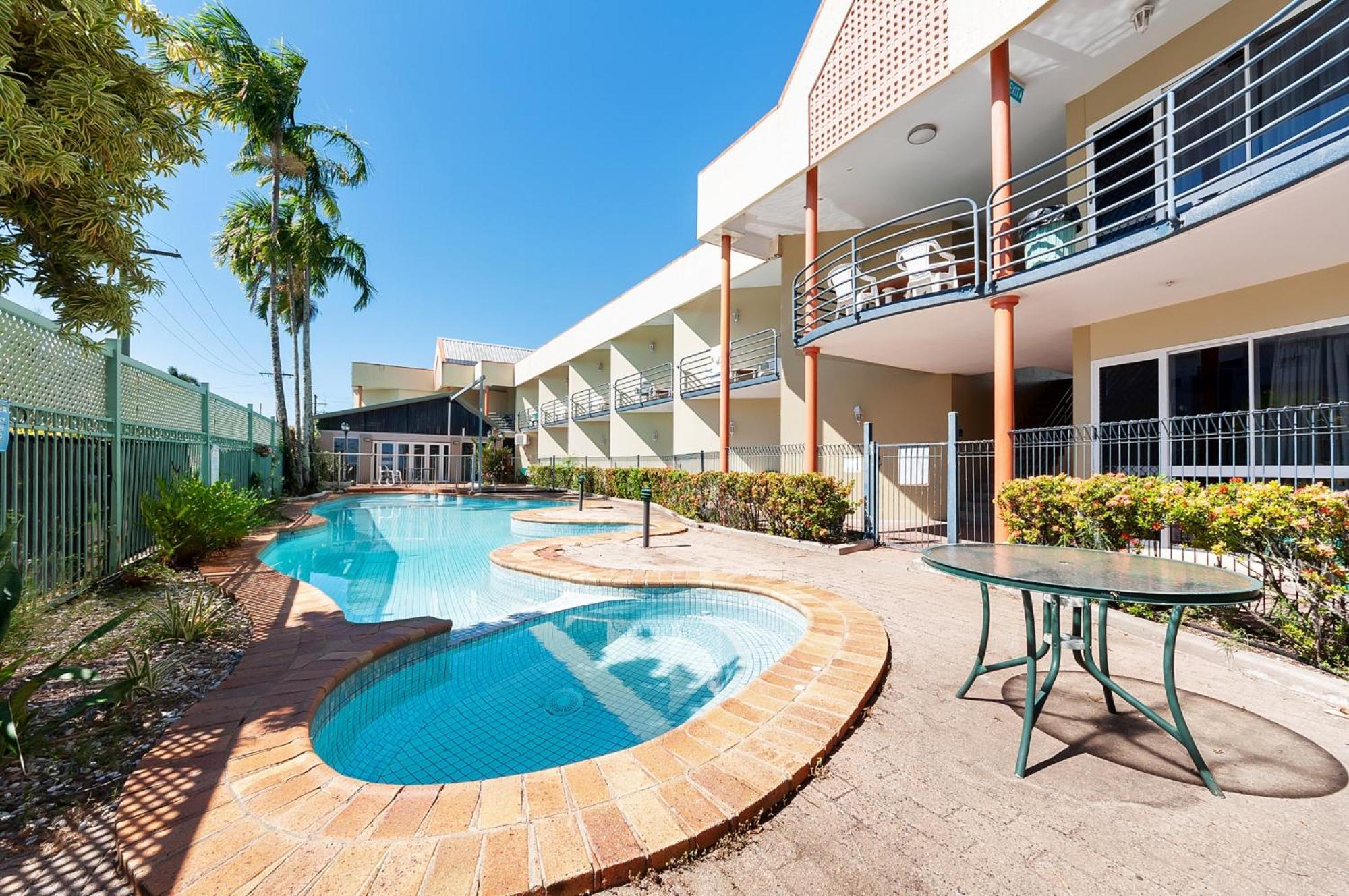 Tropical Queenslander - Image 4