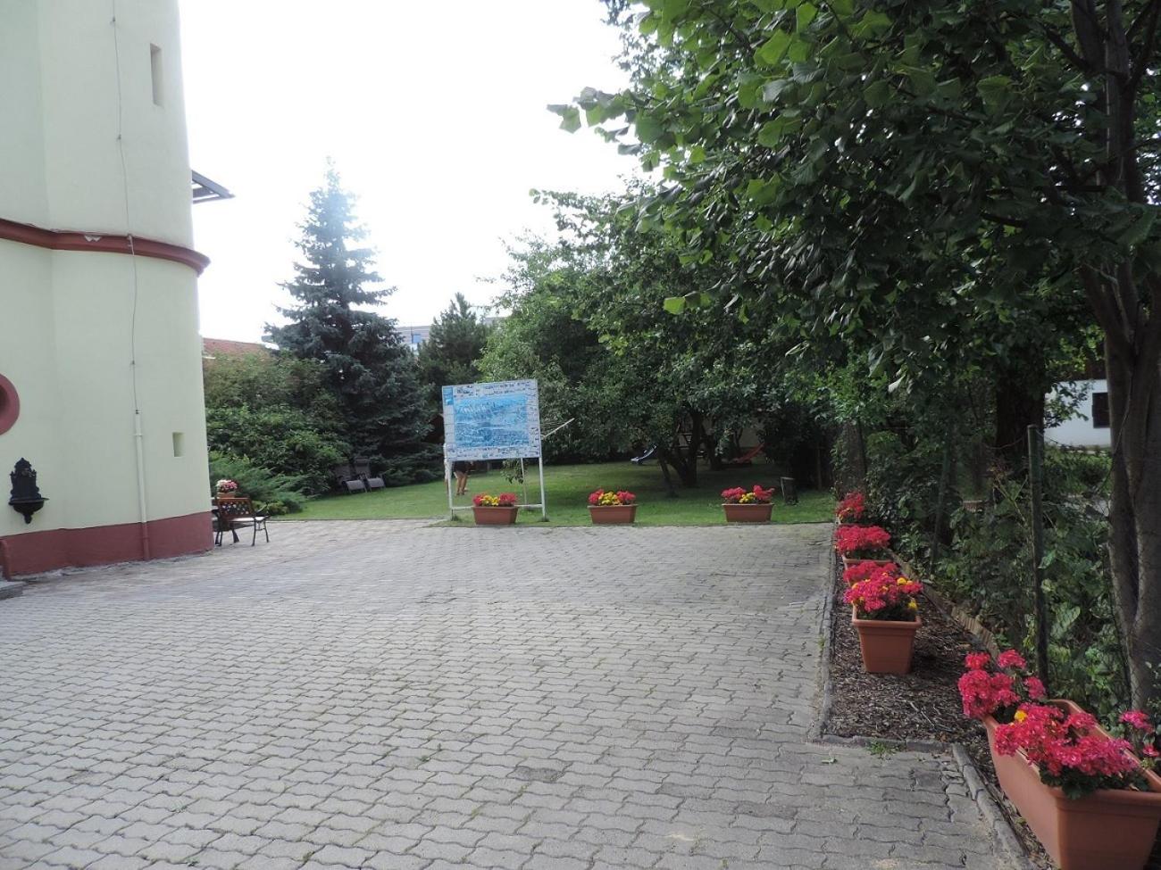 Photo 28