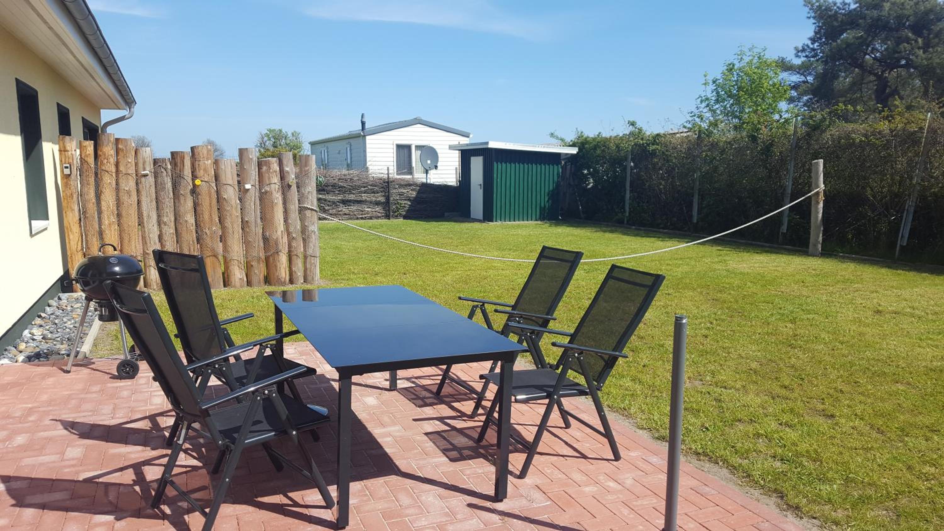 Ferienhäuser Hühnergott und Kranichnest, Sauna, Kamin und Garten