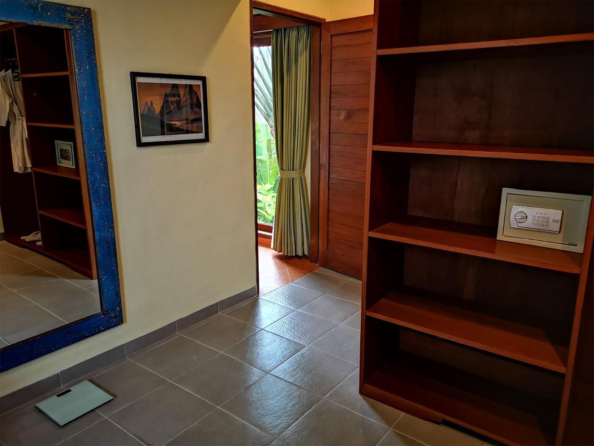 Villa Nirvana