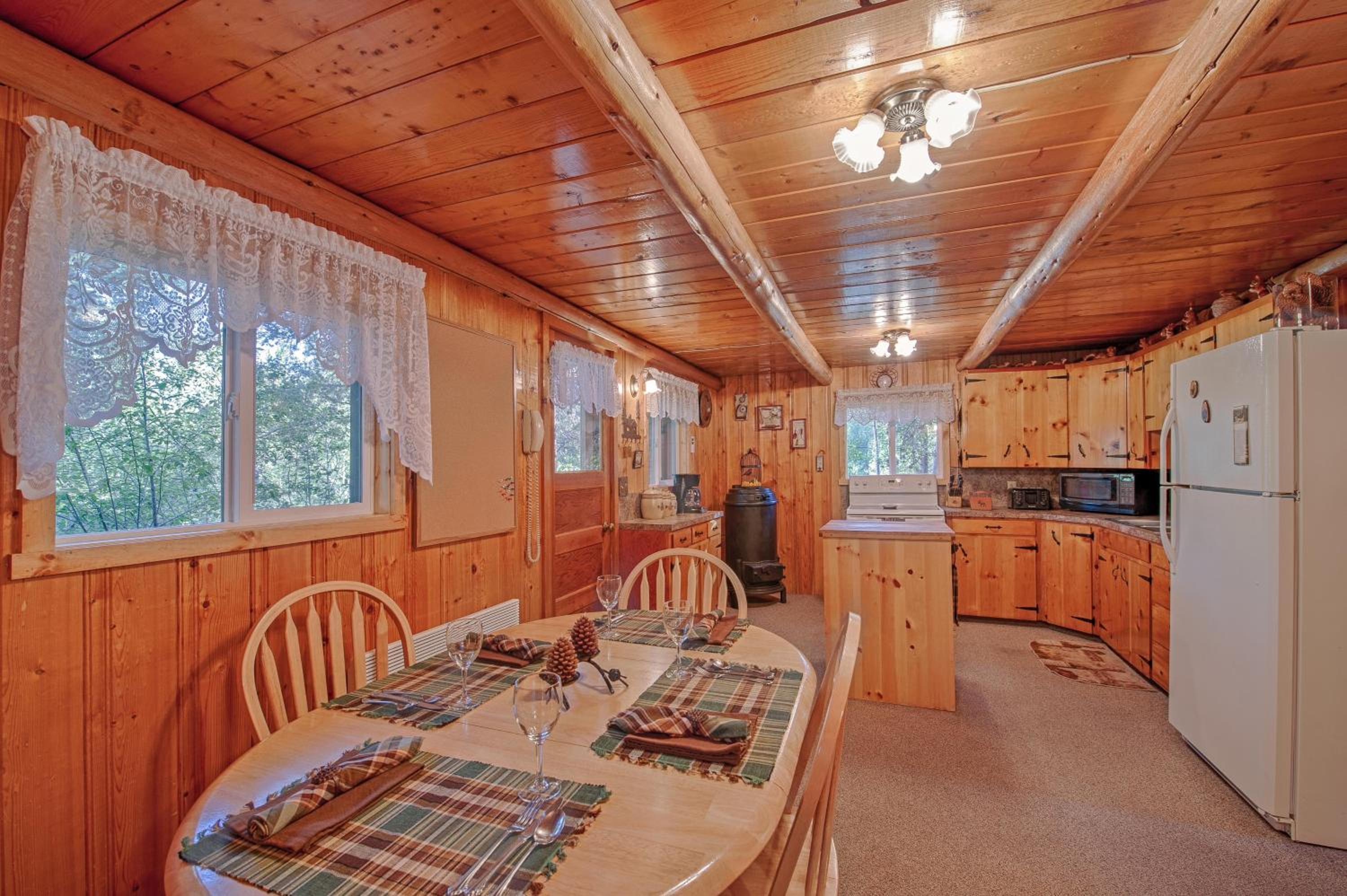 Grandma's Cabin Yellowstone Vacation Home