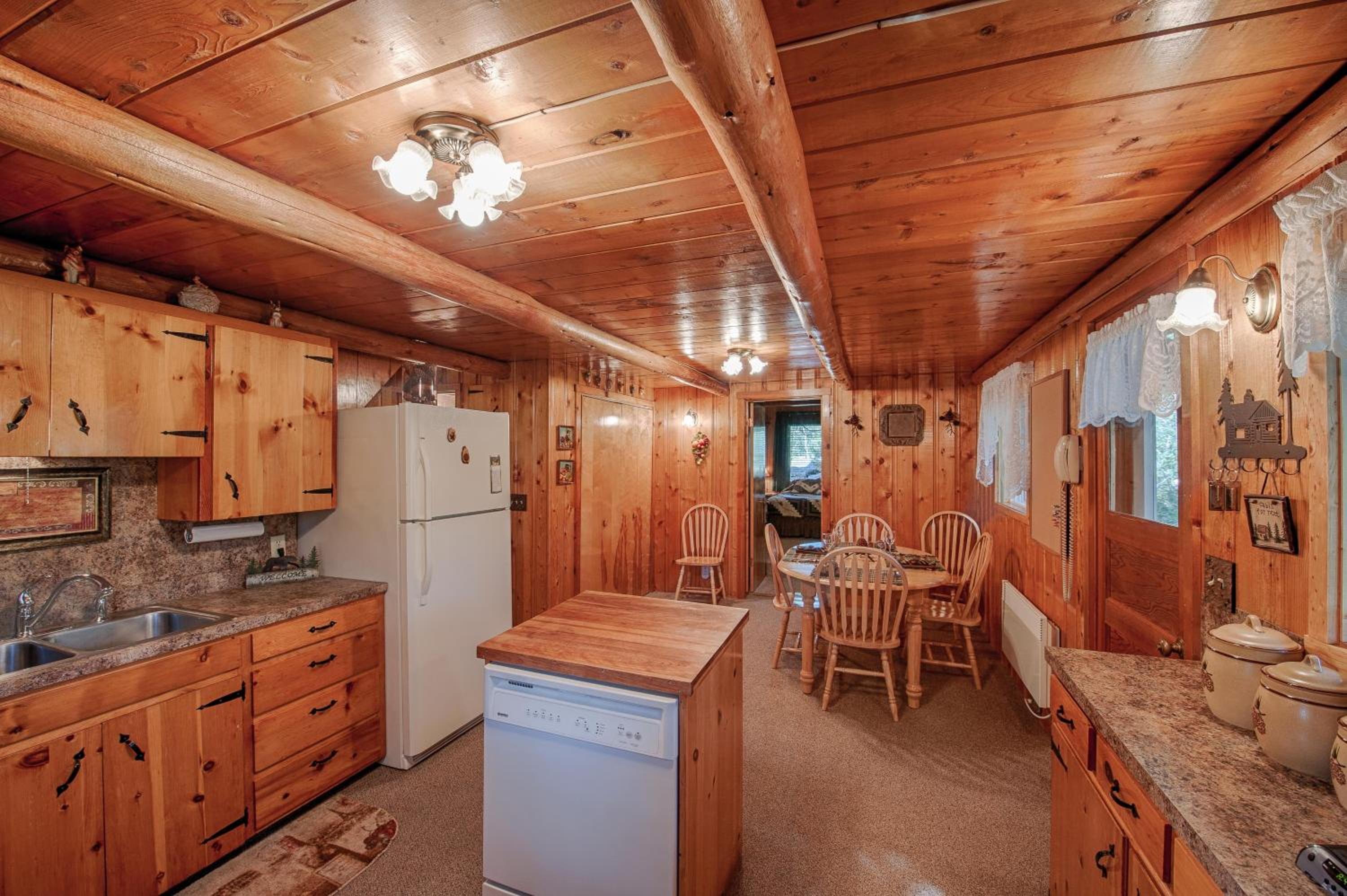 Grandma's Cabin Yellowstone Vacation Home
