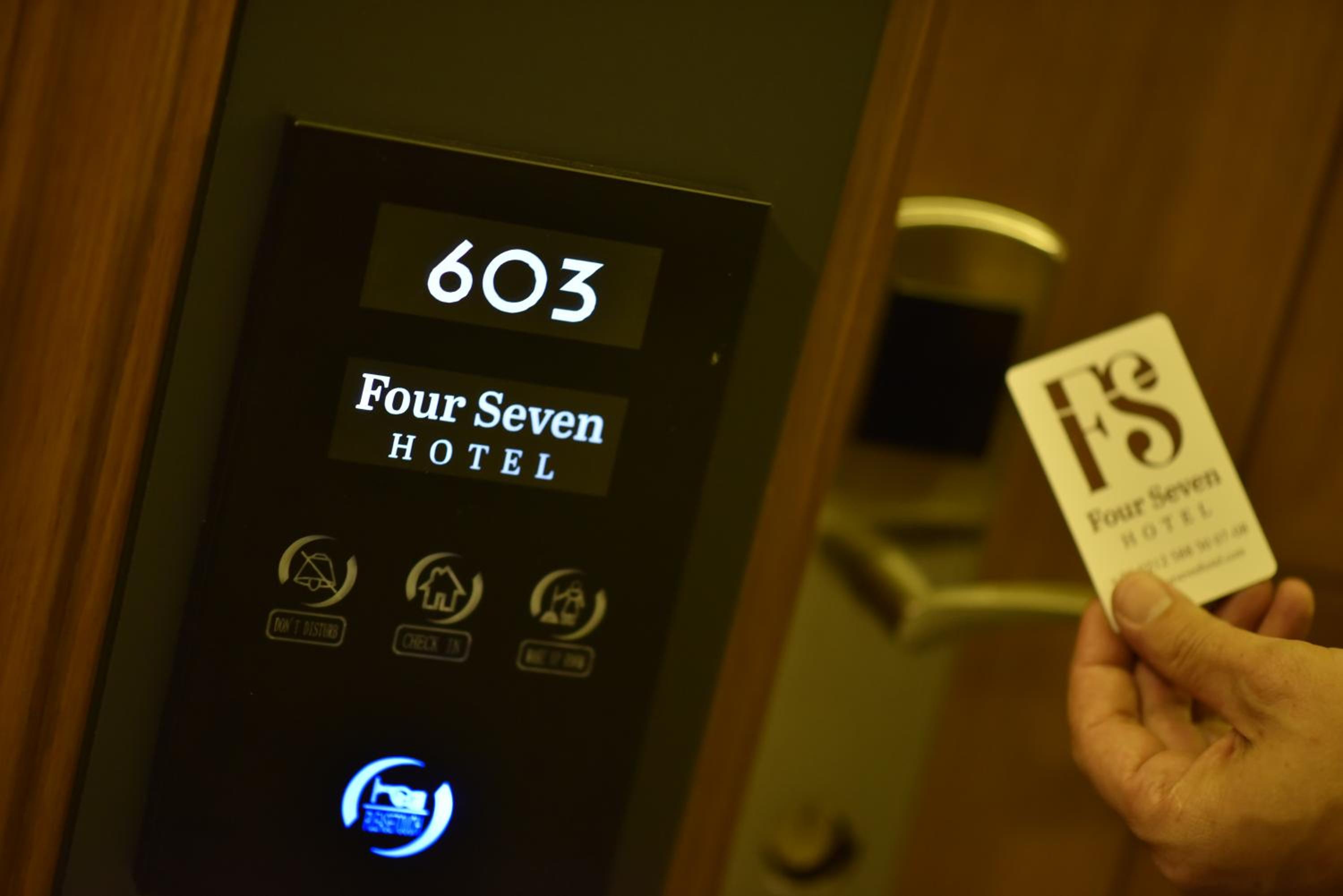 FOUR SEVEN OTEL - Image 15