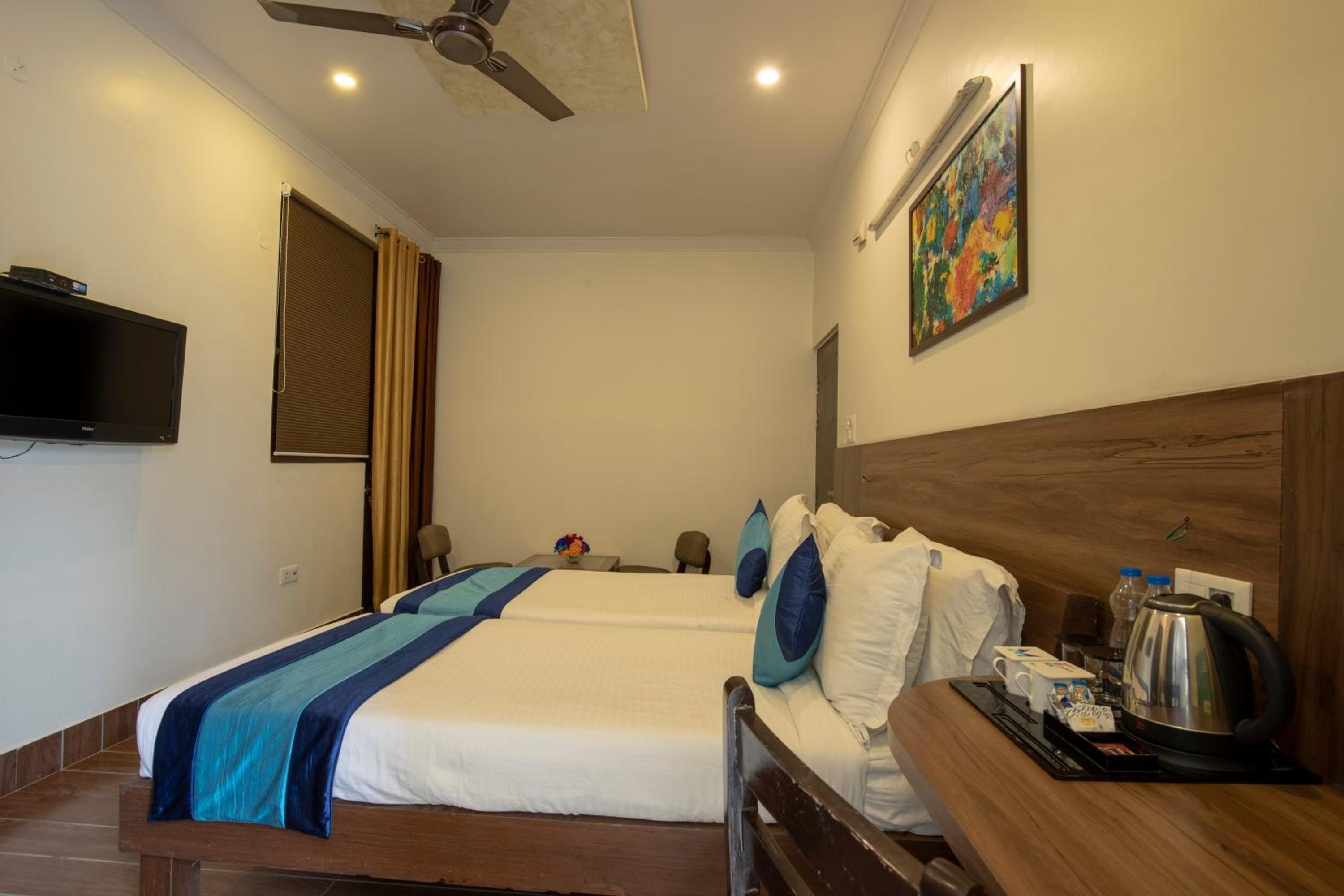 Eclat Suites MINT Gomti Nagar view 5