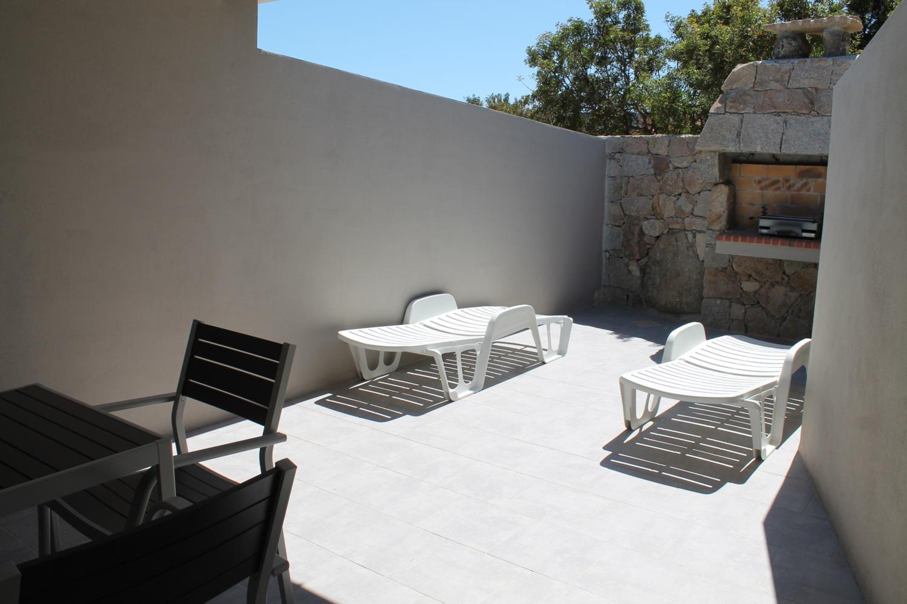 outdoor BBQ area