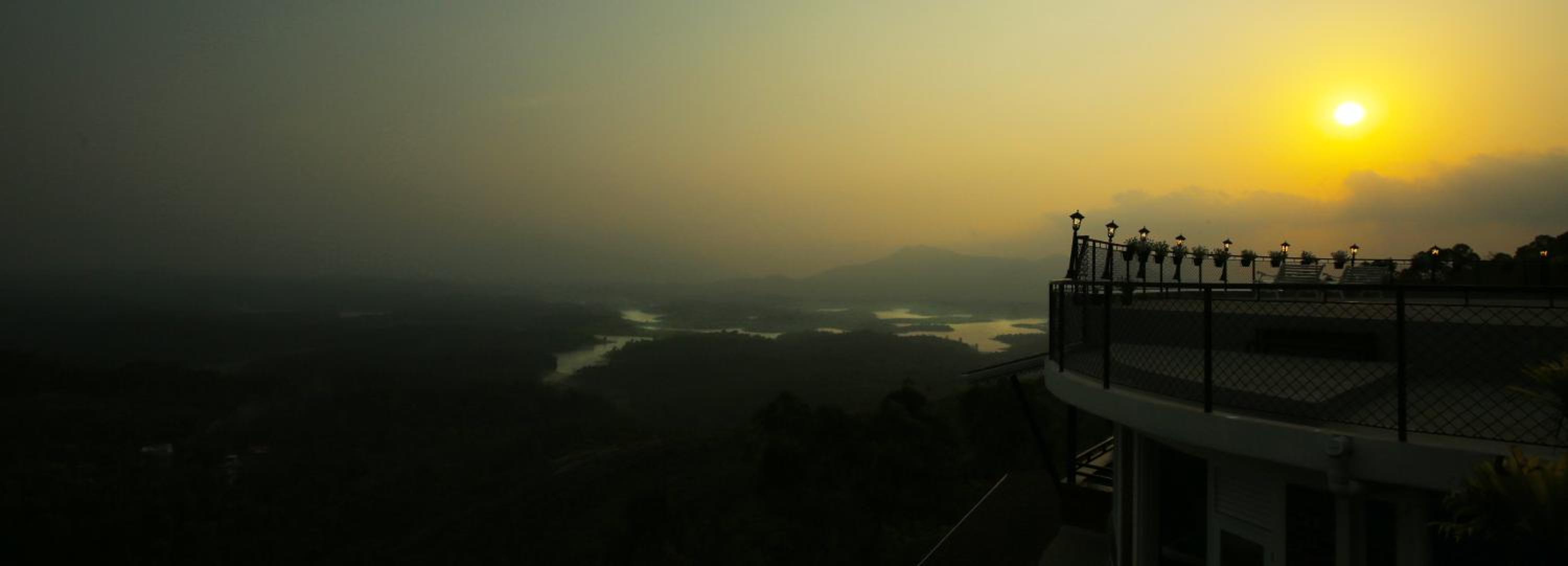 Photo 100
