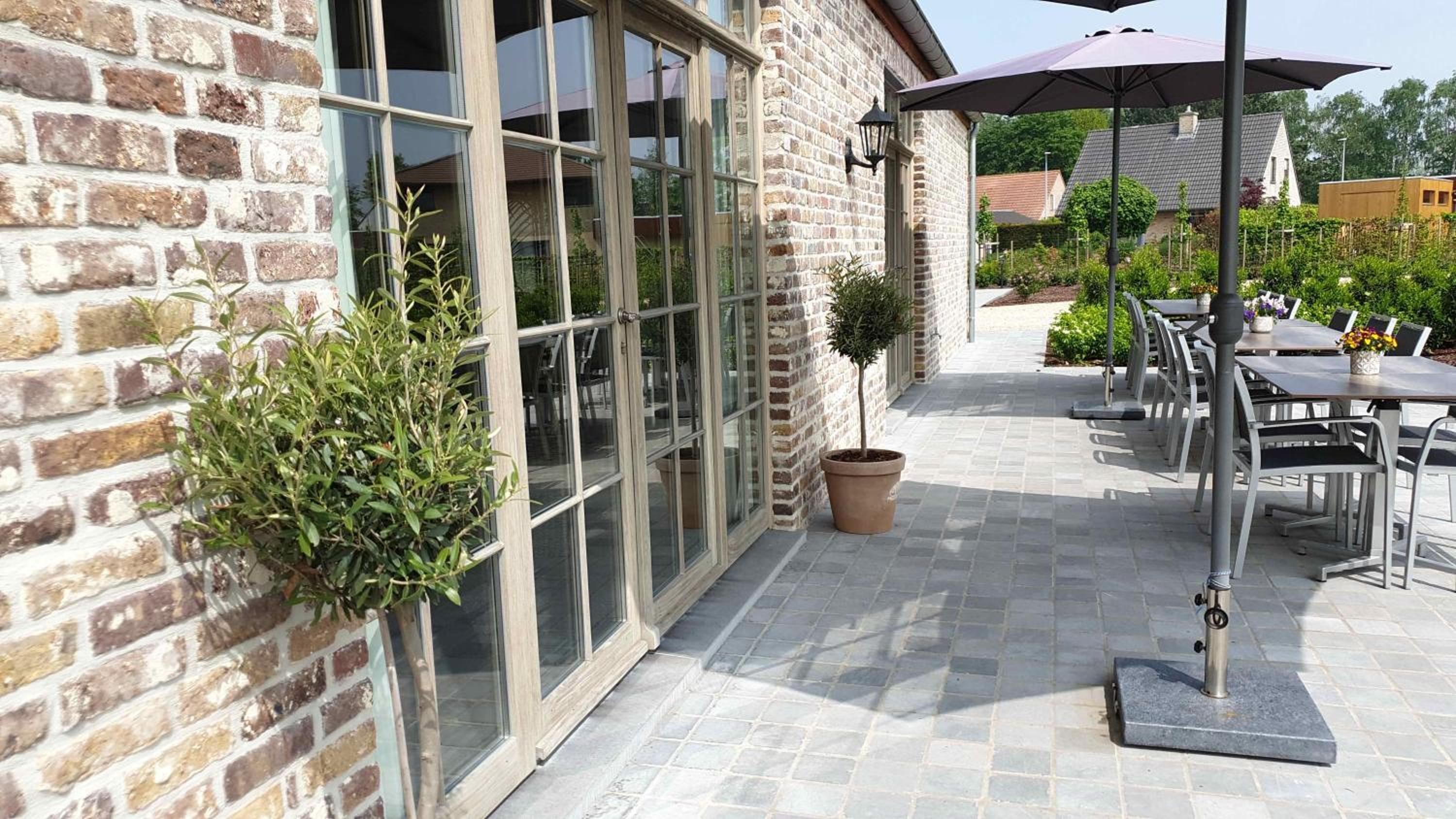 Photo 37