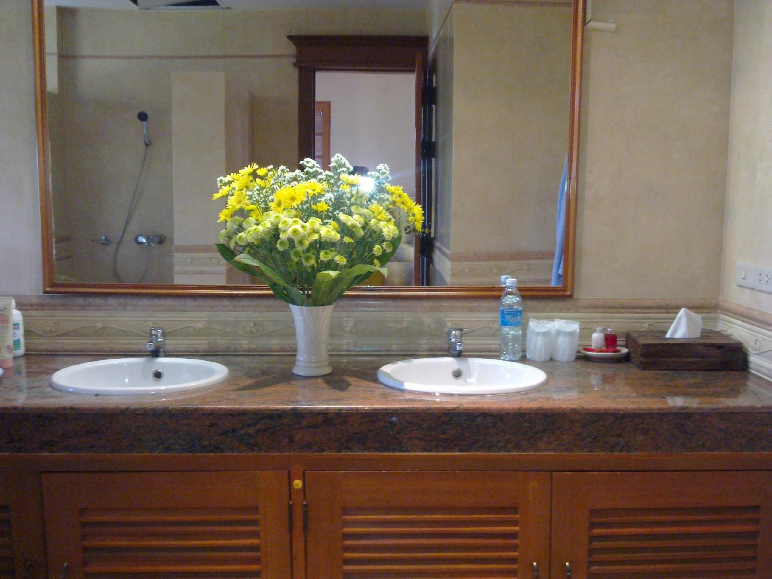 Photo 47