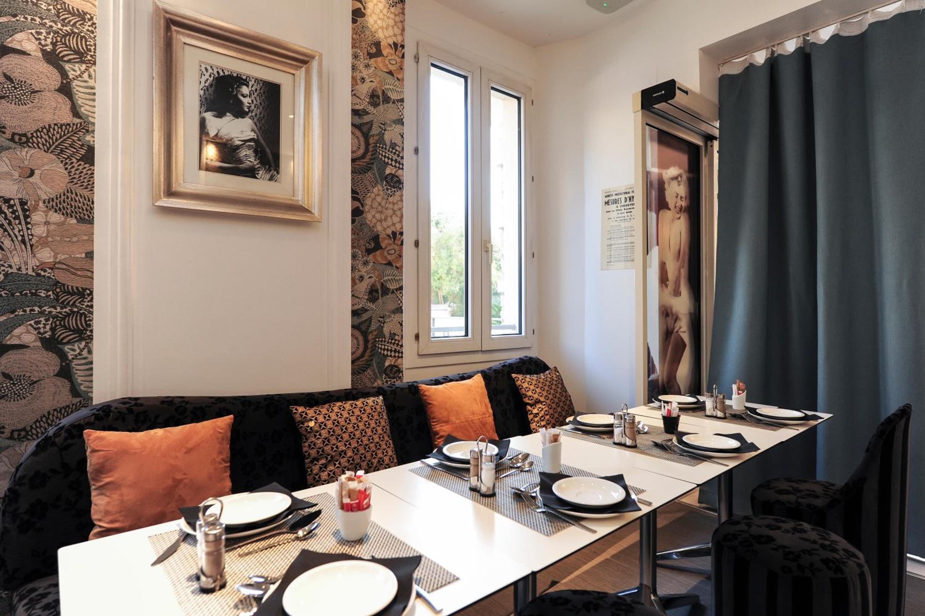 Hotel Renoir