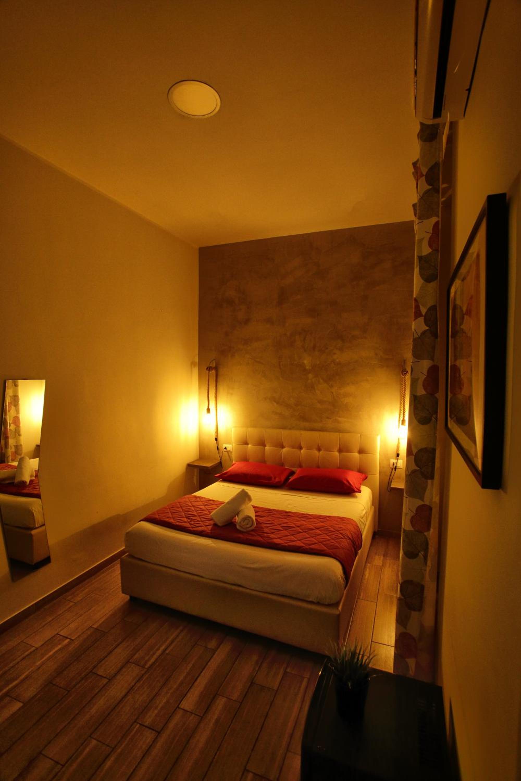 Napoli City Rooms