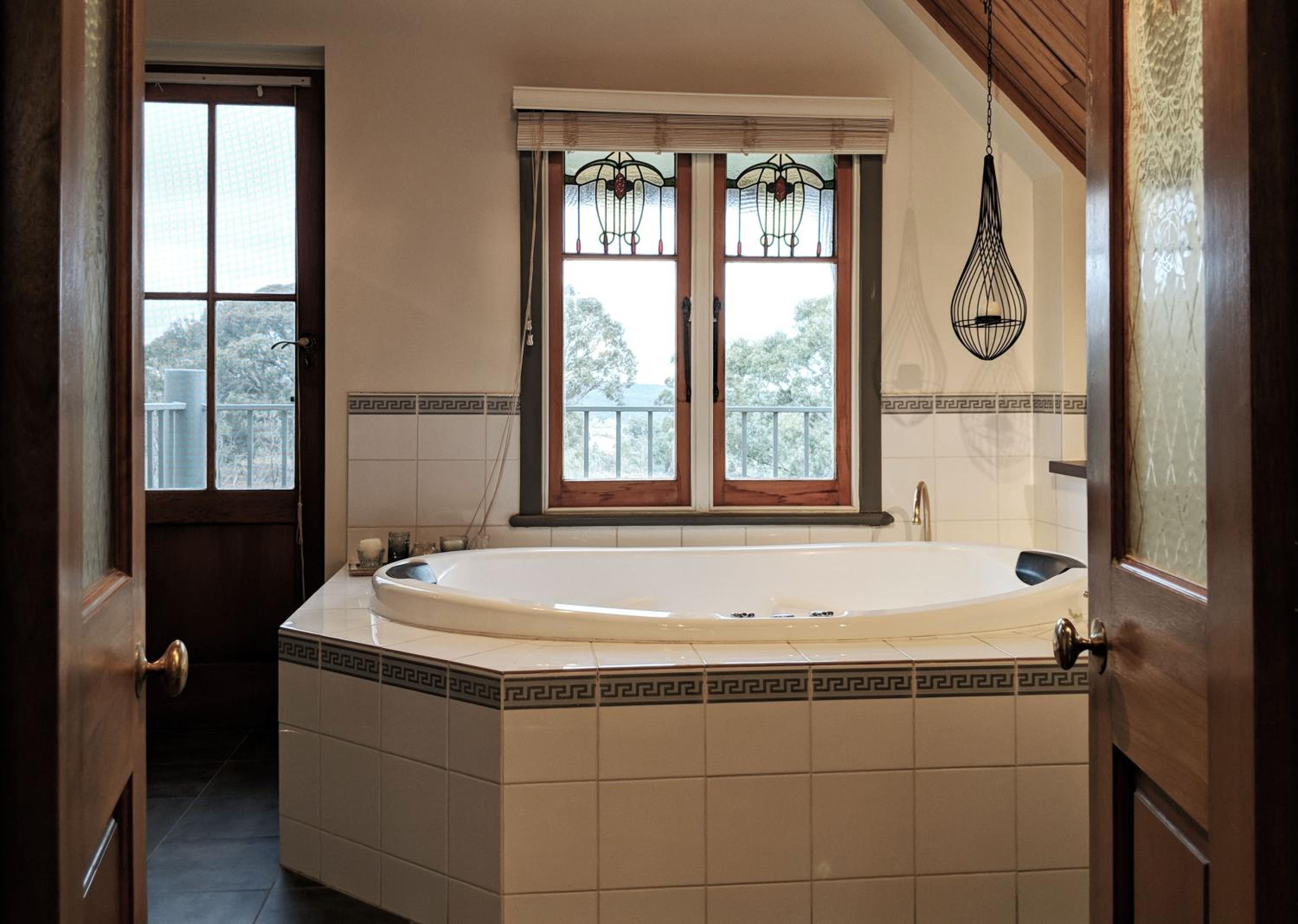 El Camino country cottage with terrace and stunning views