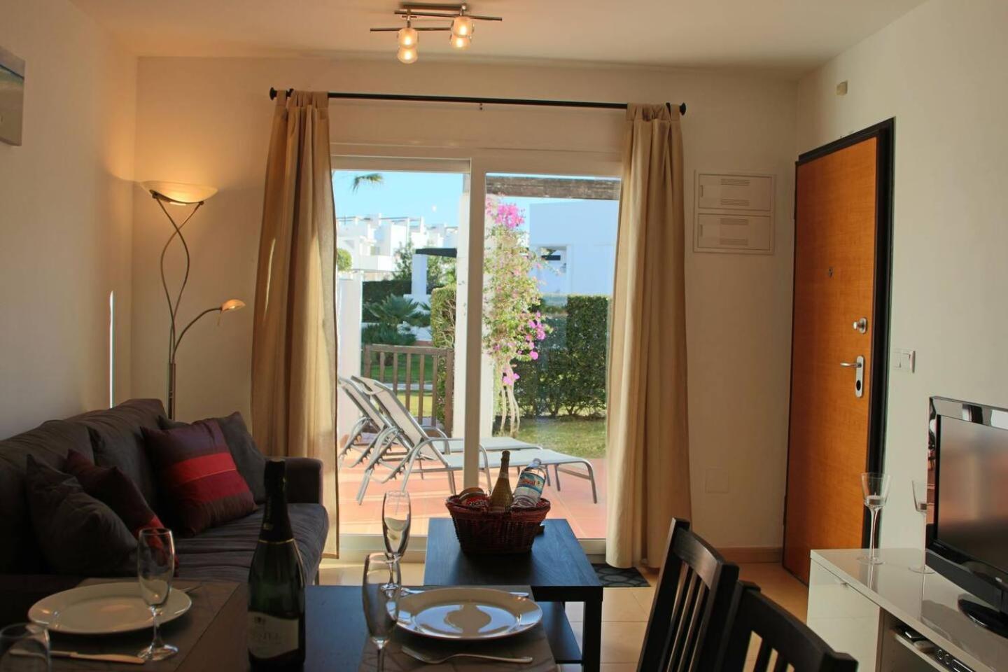 Casa Calida Jardin 13 view 2