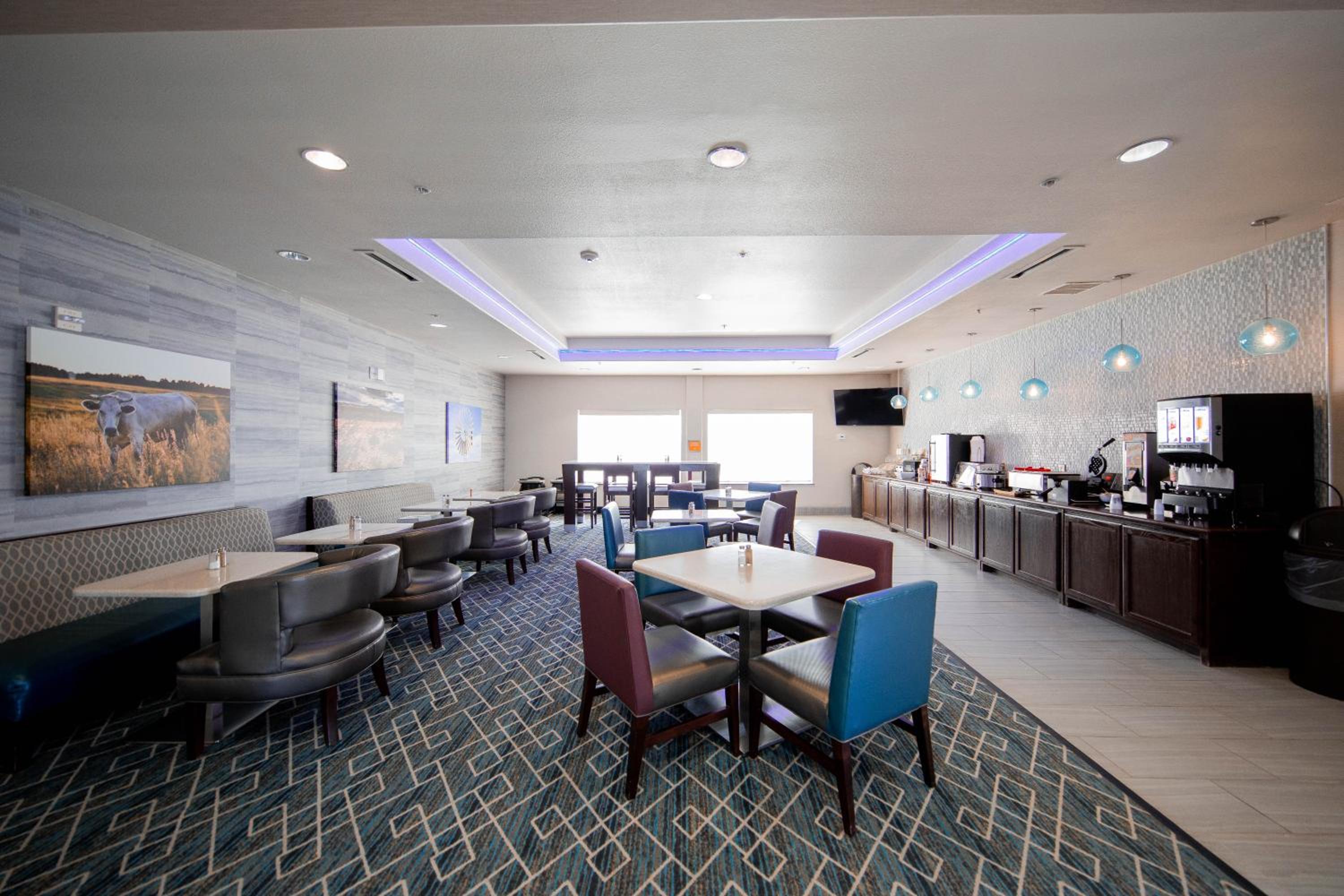 Big Spring Vacations - La Quinta by Wyndham Big Spring - Property Image 14