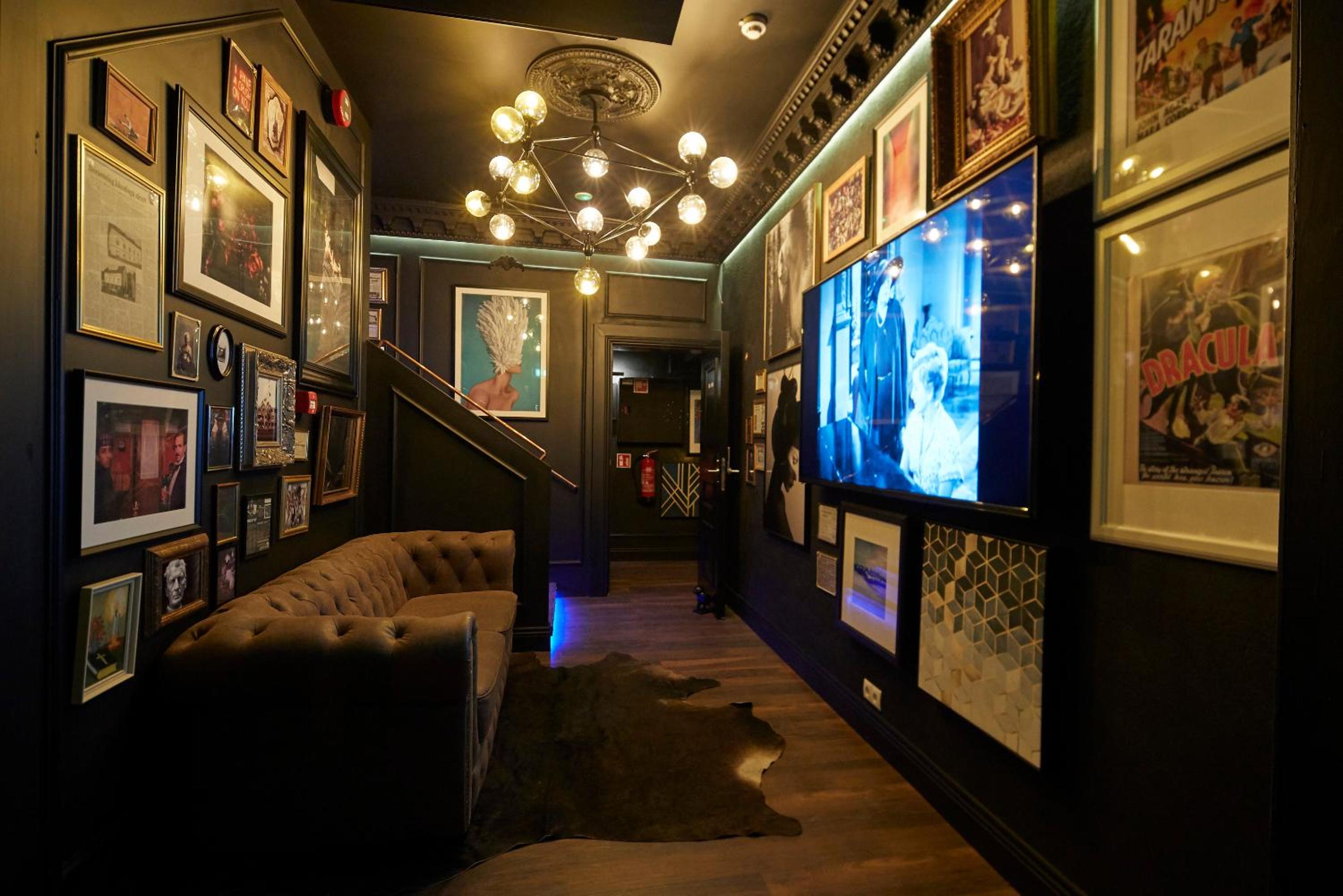 Hotel Akureyri Dynheimar - Image 1