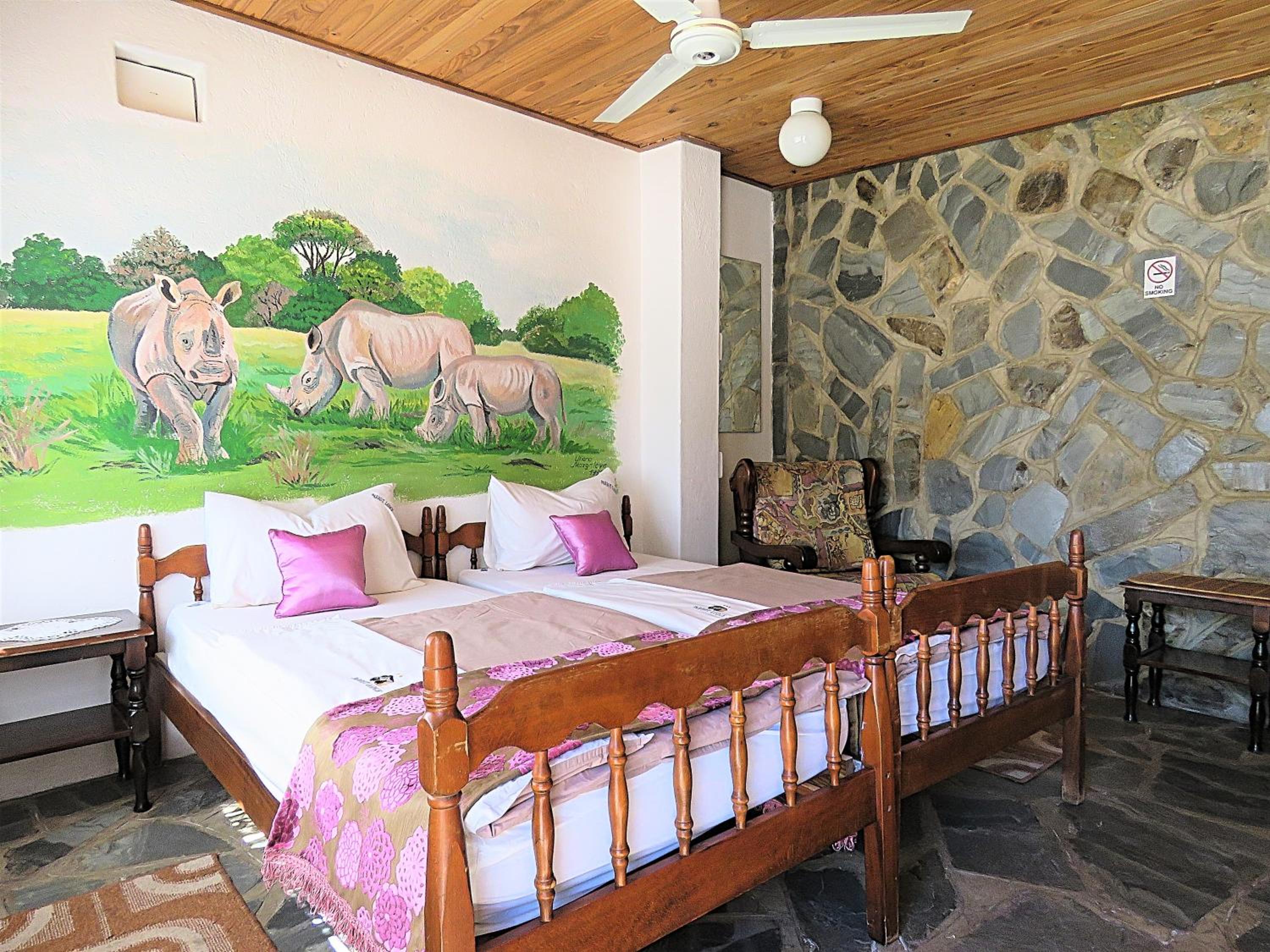 Parrot Lodge