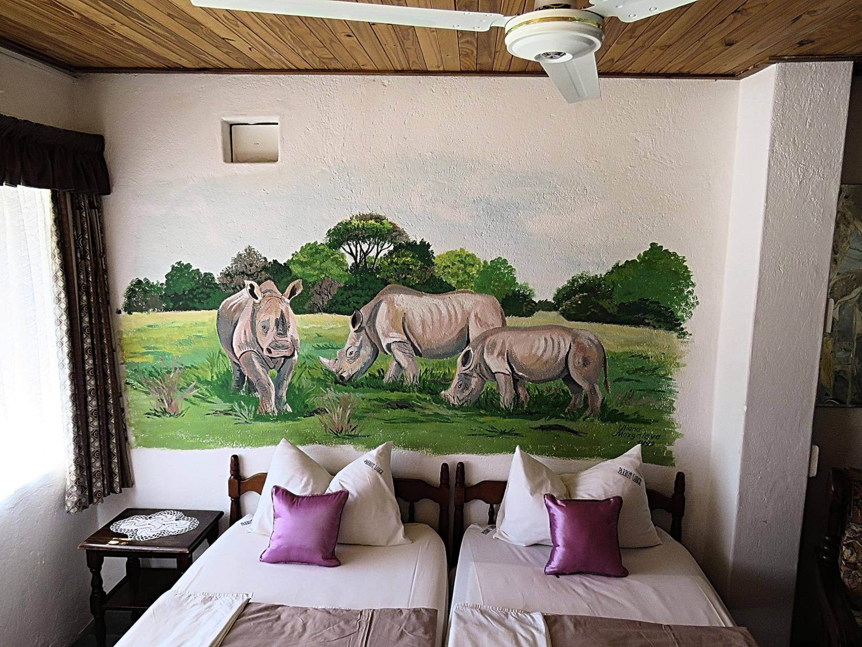Parrot Lodge
