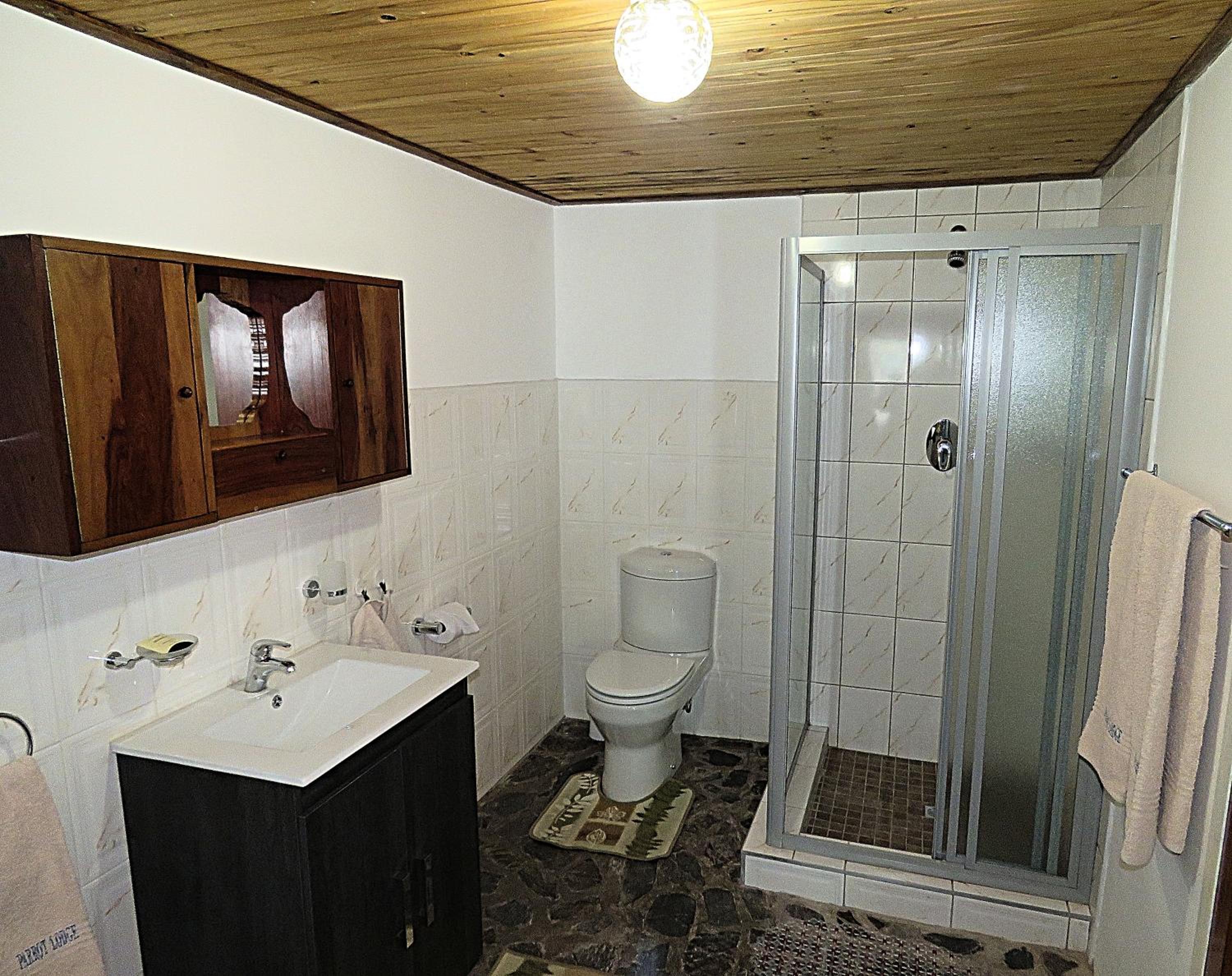Parrot Lodge