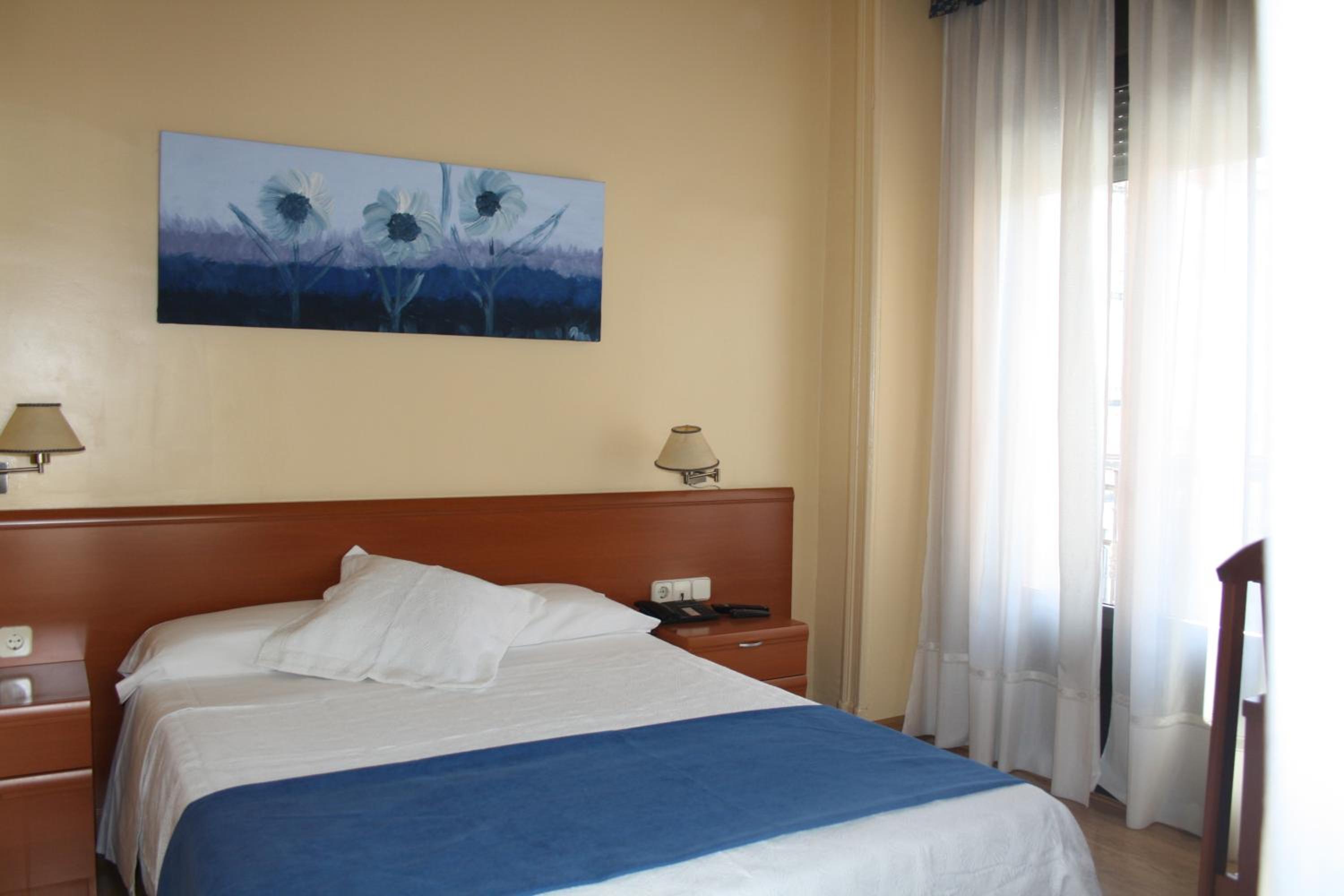 Hostal Santa Cruz