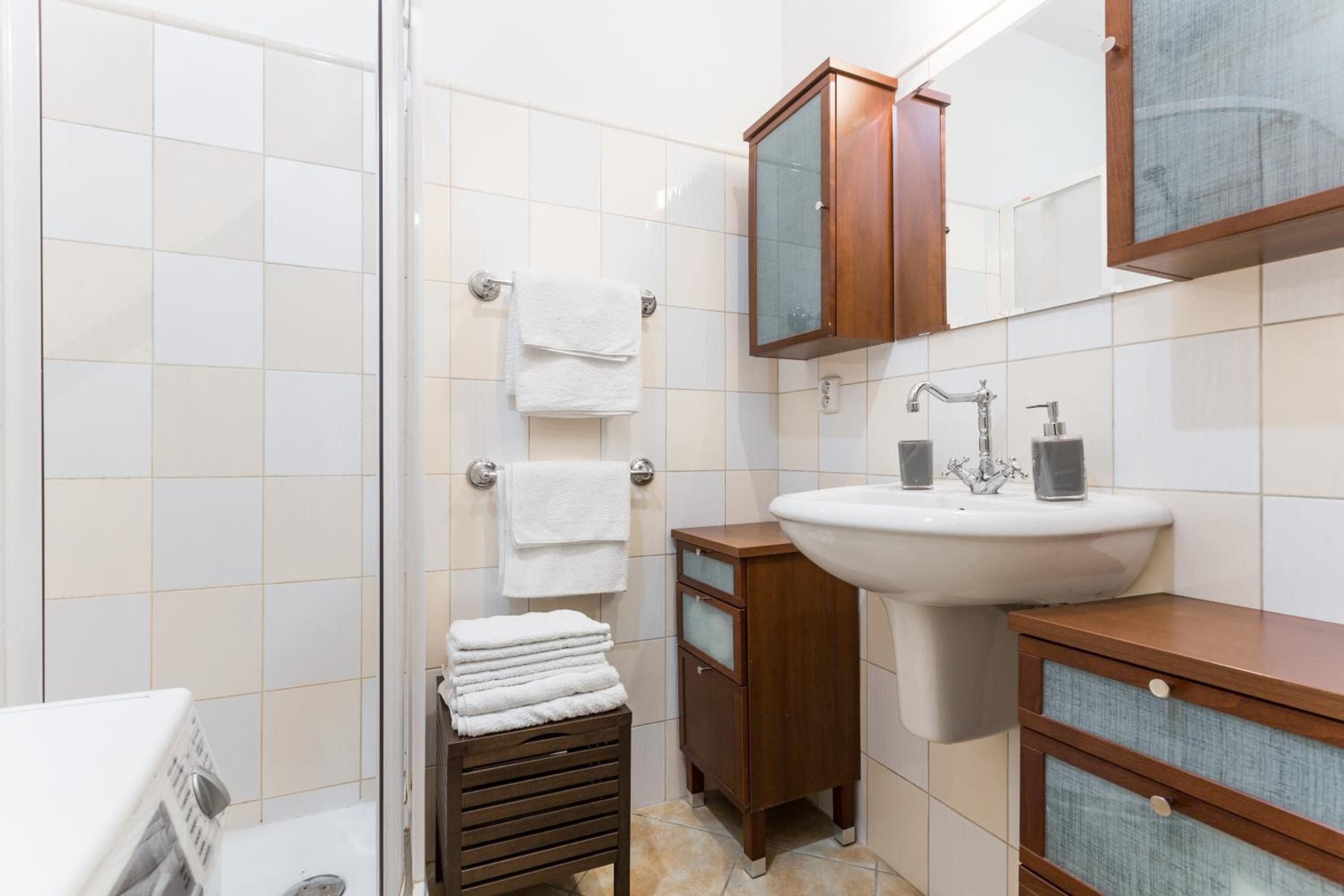 Diamond Riverside Apartment in the Heart of Prague