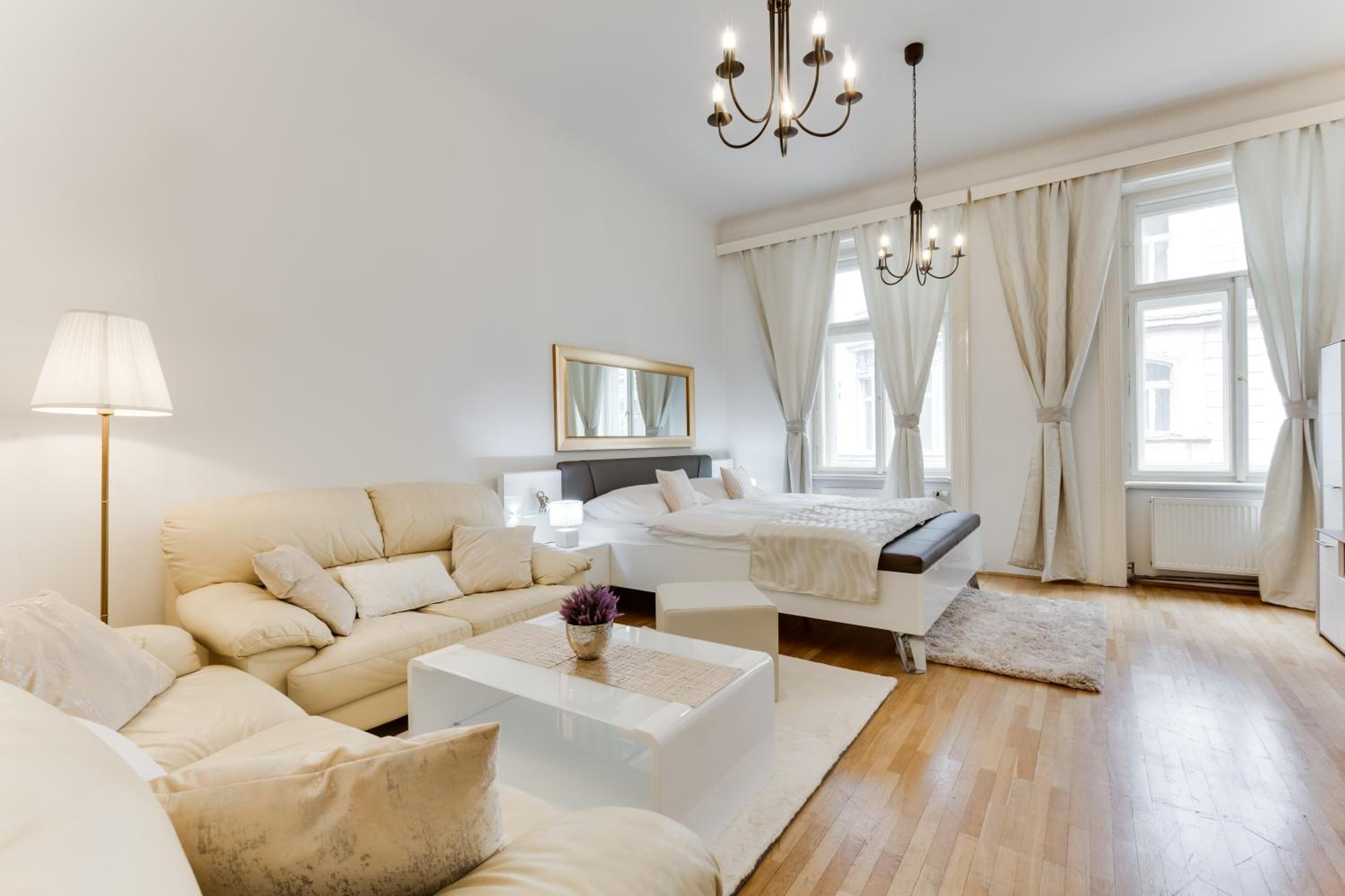 Diamond Riverside Apartment in the Heart of Prague