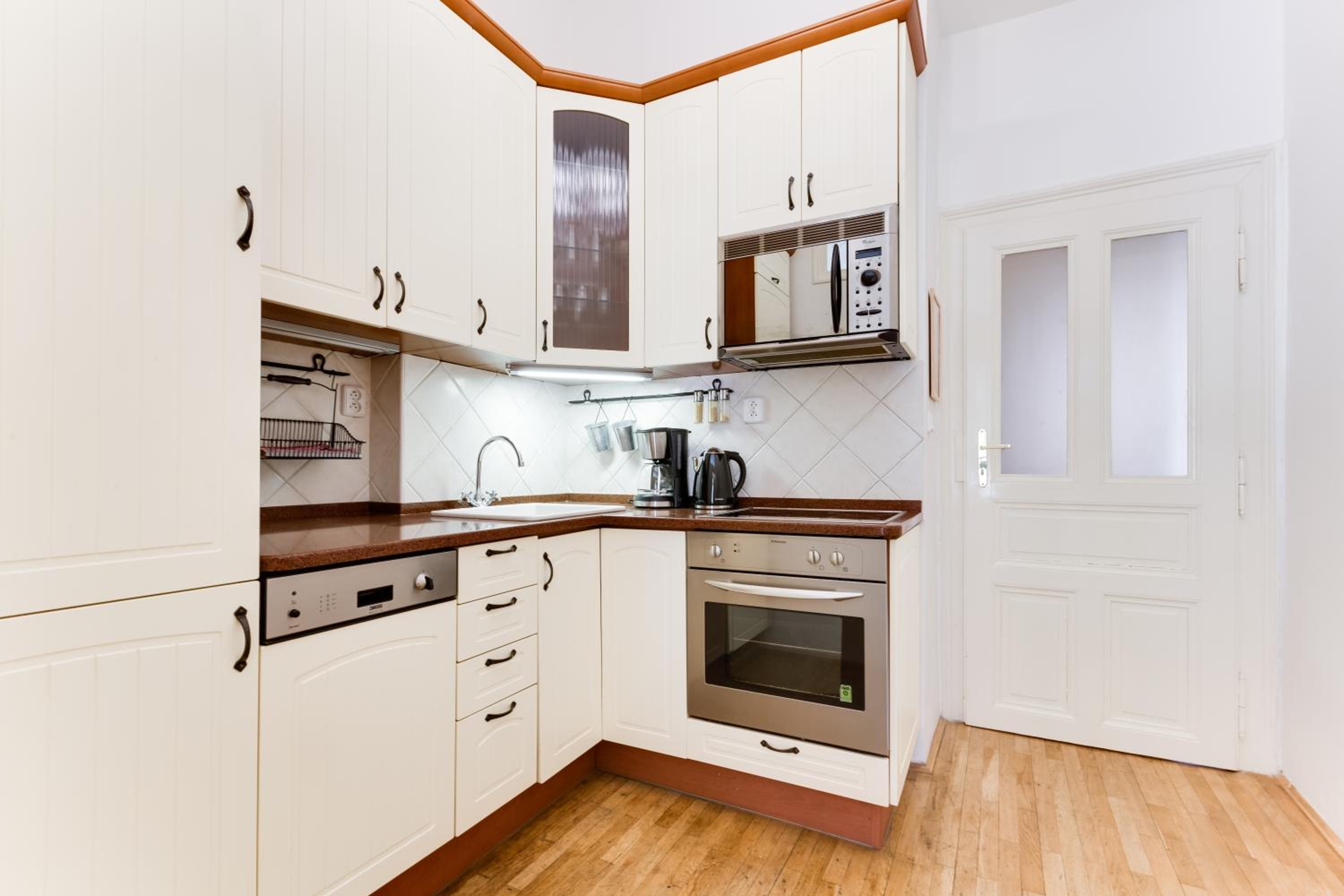 Diamond Riverside Apartment in the Heart of Prague