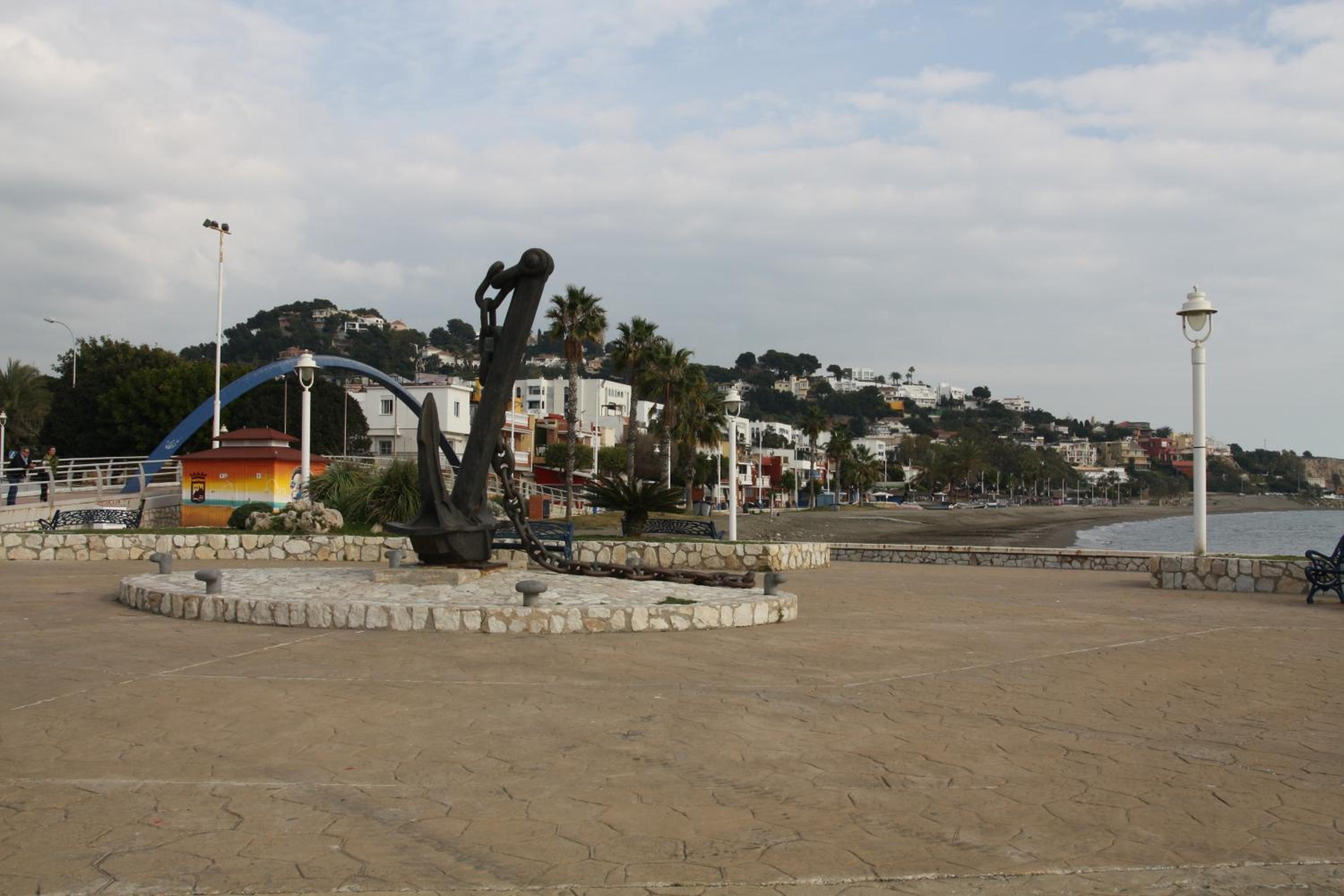 Piso 110m² en el Palo con parking cerca de la playa
