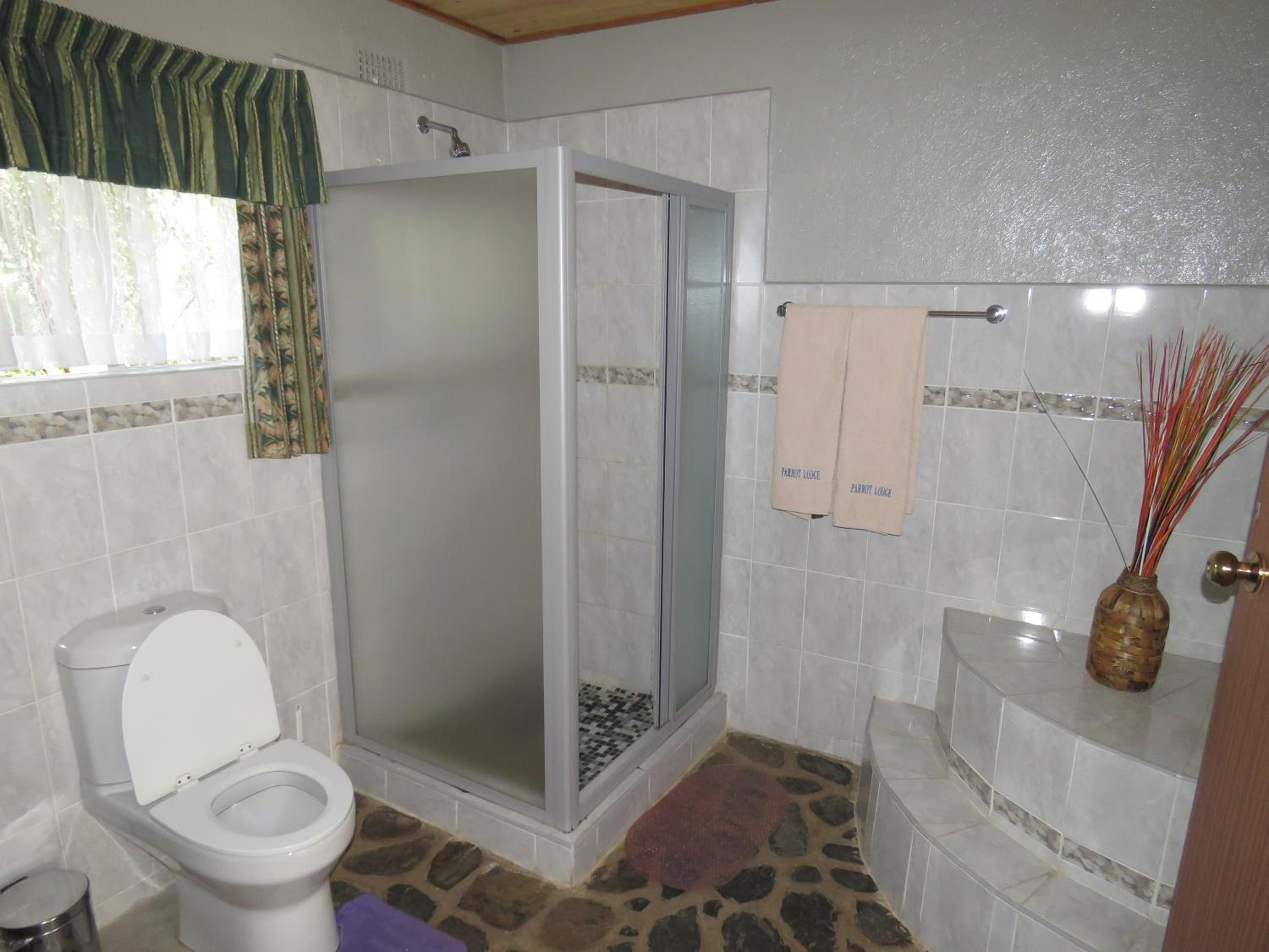 Parrot Lodge