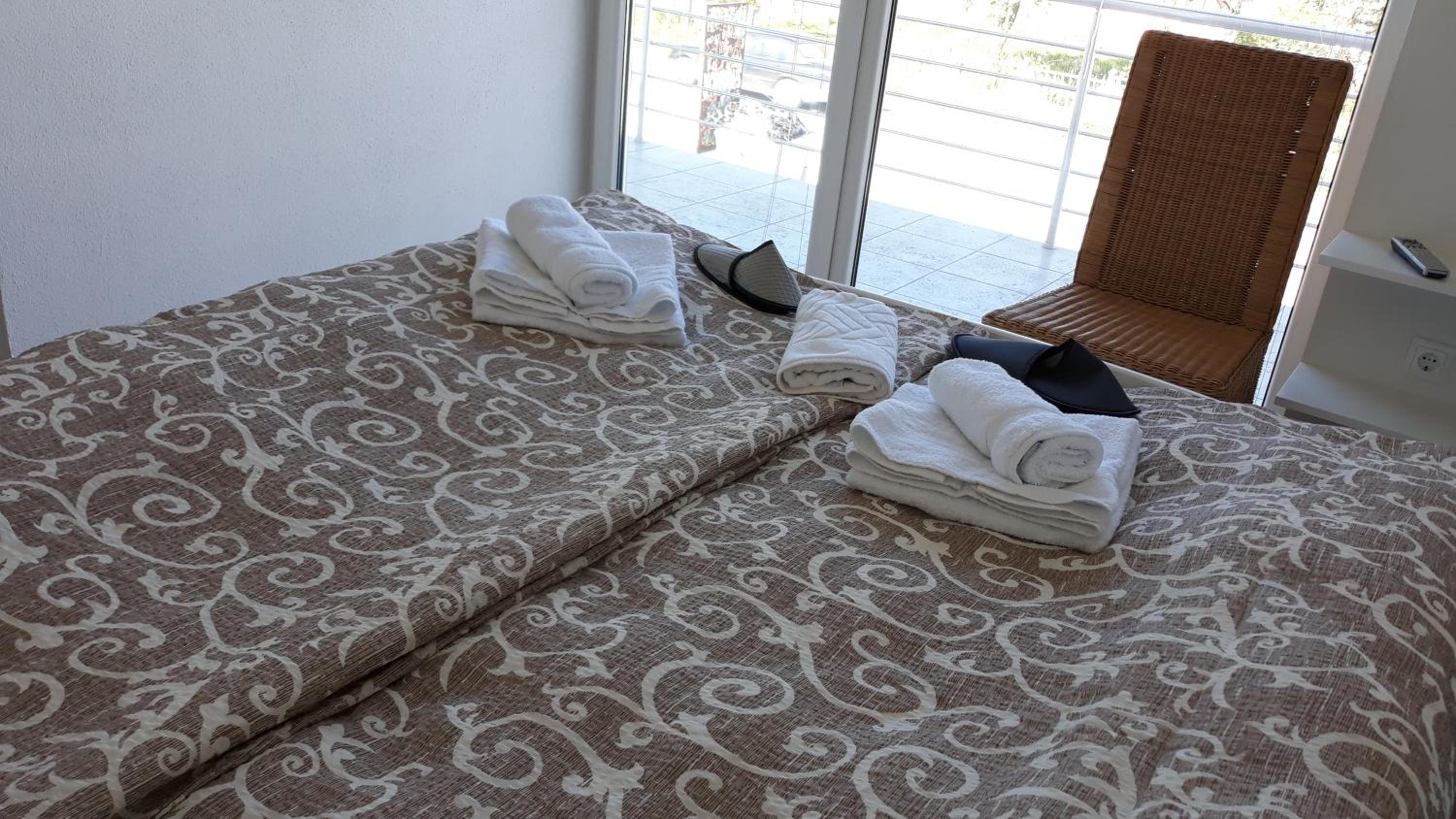 Apartments&Rooms Mido