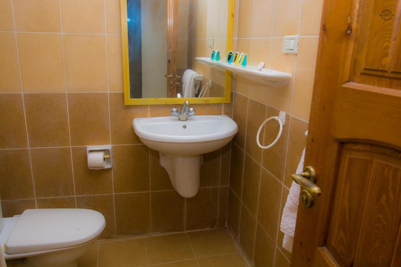 Photo 31