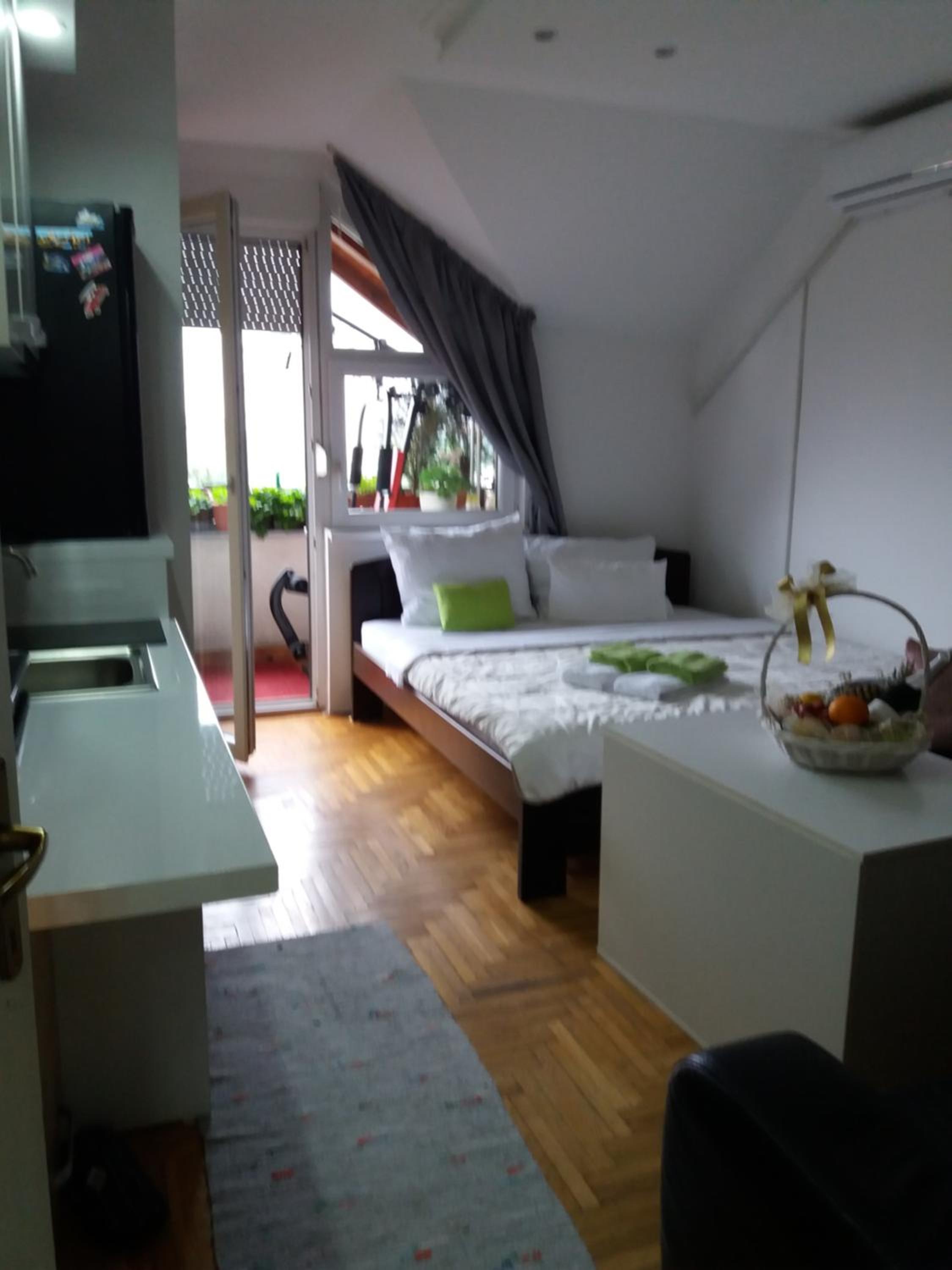 Photo 46