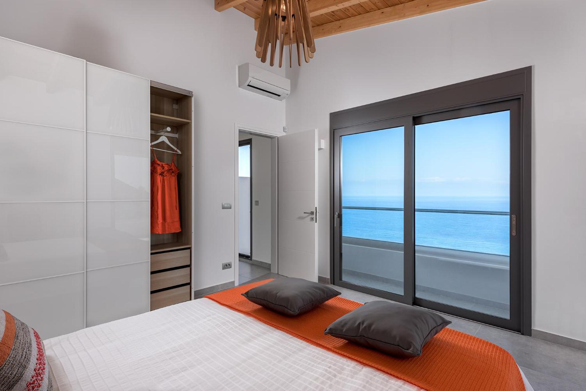 Kathisma Bay Villas - Luxury Villas- Villa Oceanos view 3