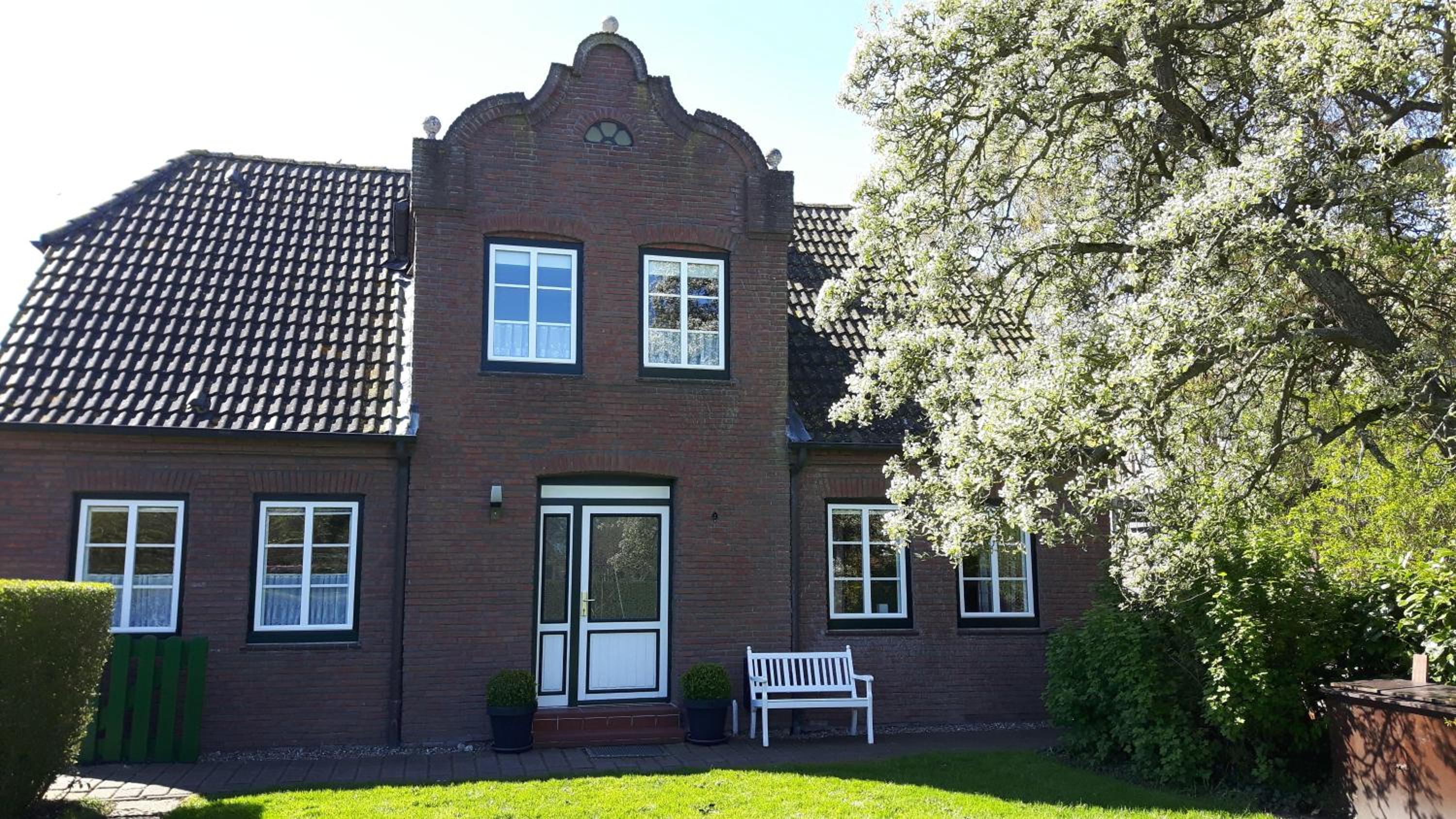 Ferienhaus-fuer-die-Grossfamilie-oder-Gruppenhaus-auf-dem-Ferien-und-Bauernhof-Nielson-in-Inselmitte