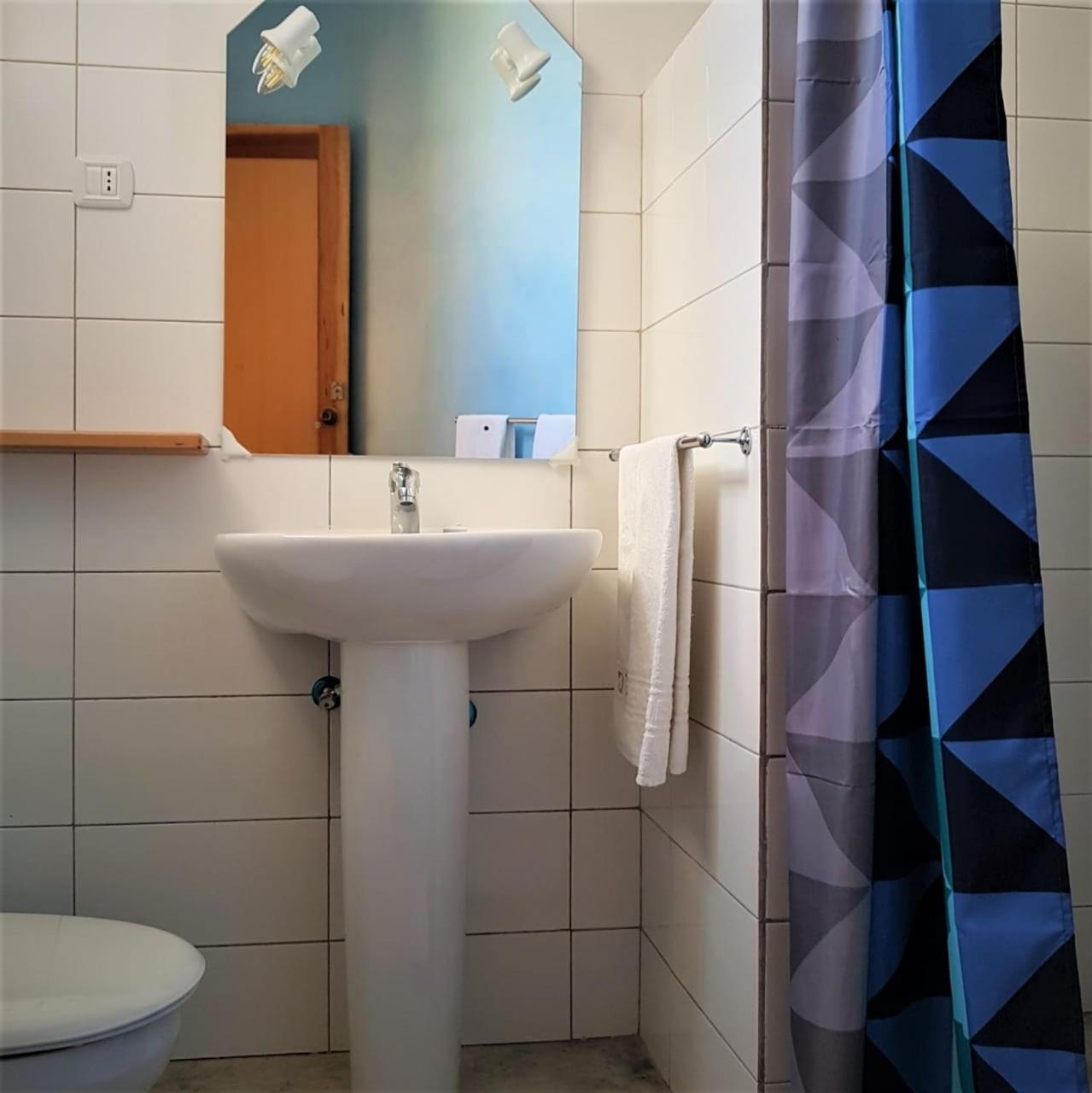 Residencial Che Guevara B & B Stop over