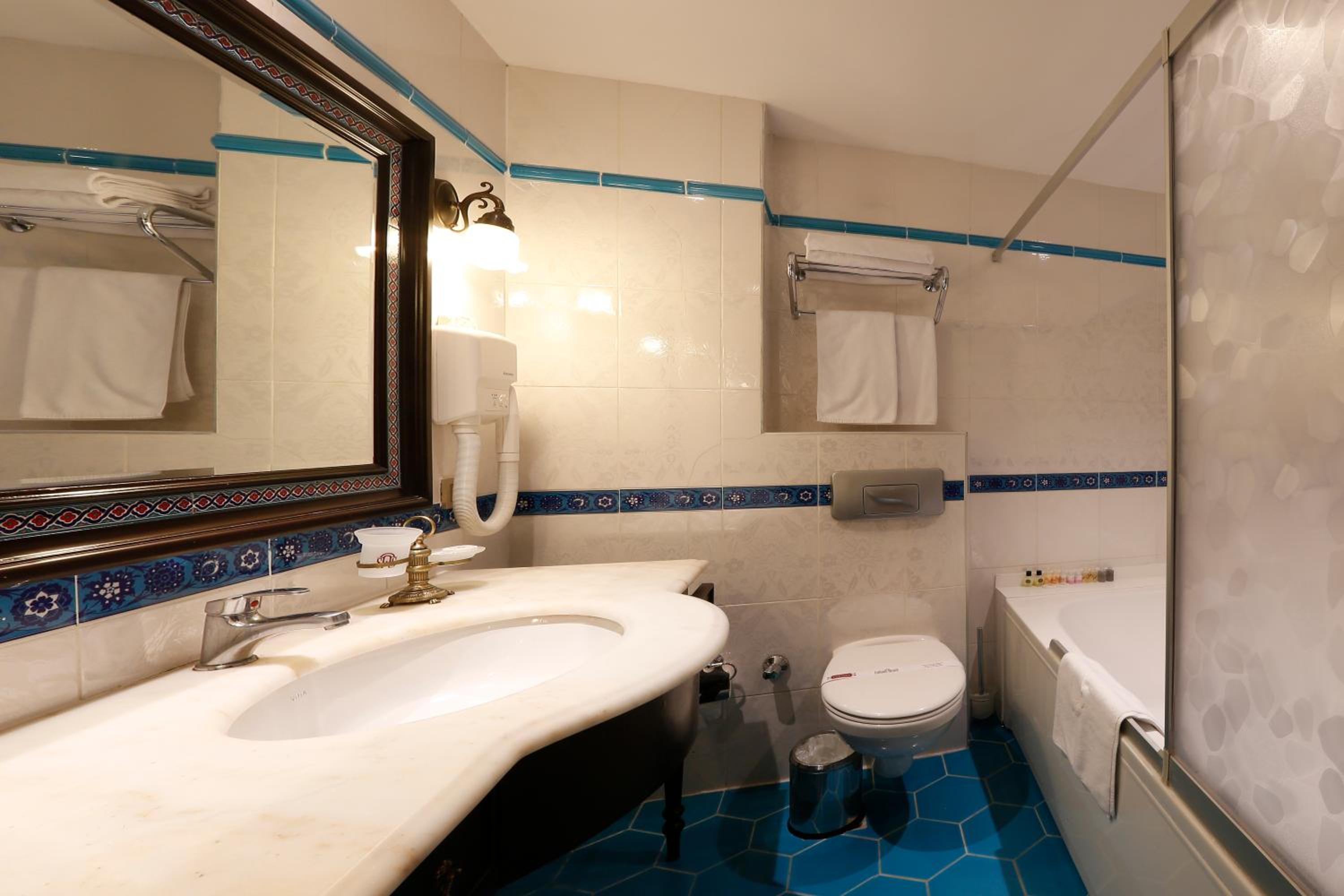 Sultanahmet Palace Hotel - Image 73