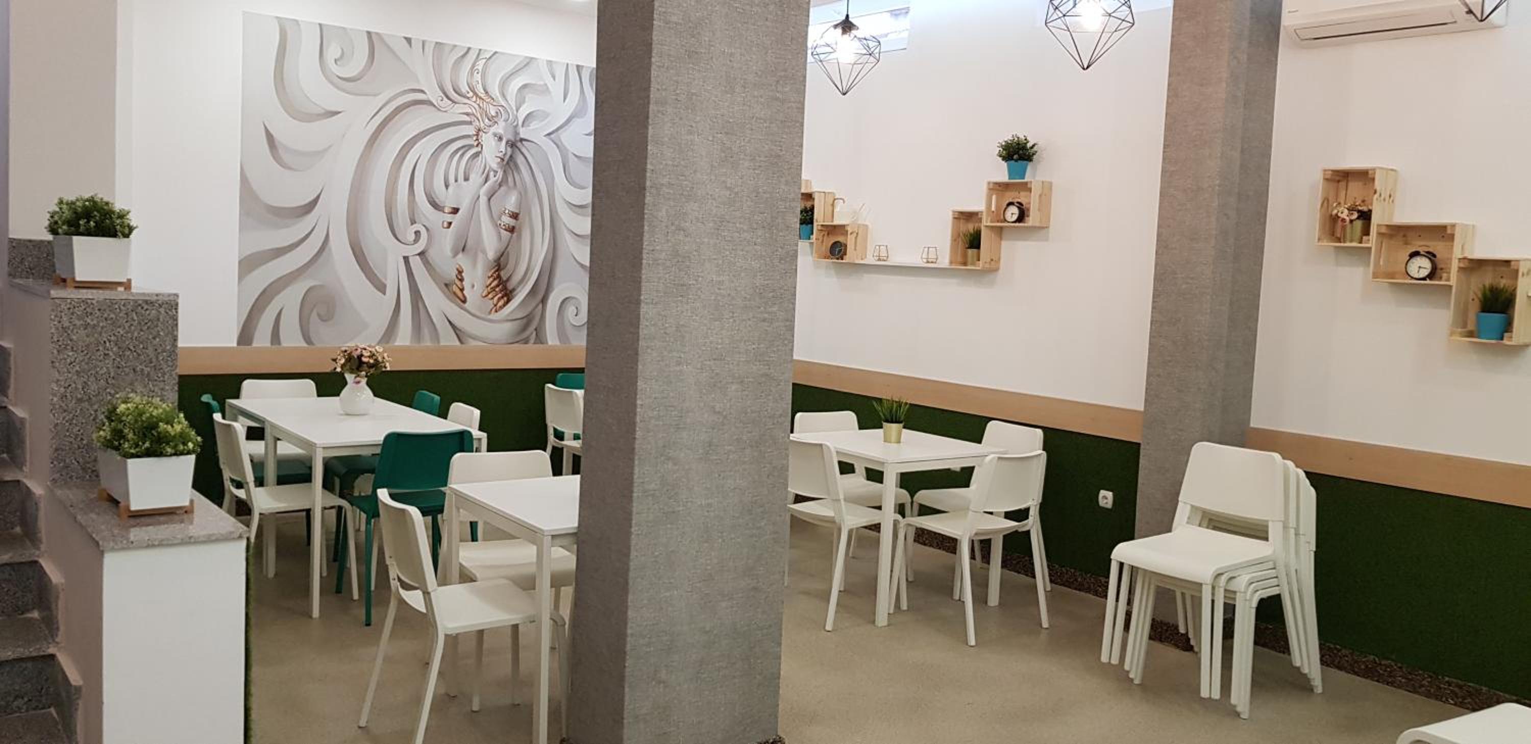 Hotel Mida