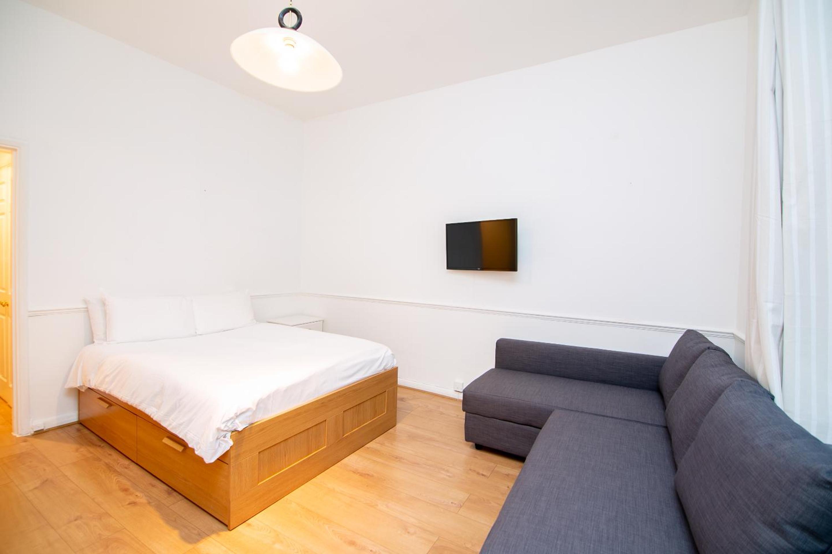 Knightsbridge Apartments