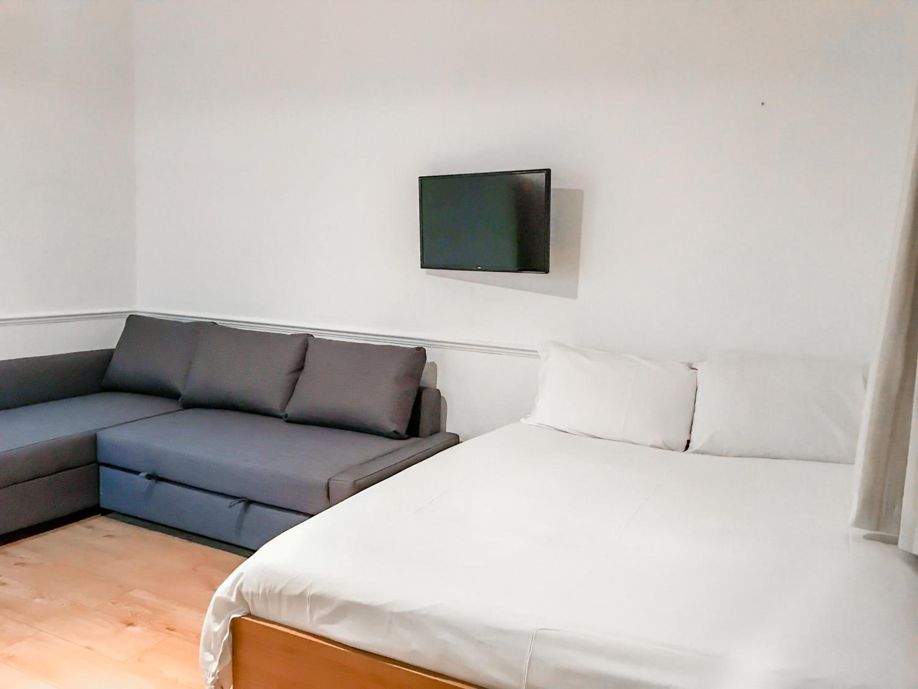 Knightsbridge Apartments