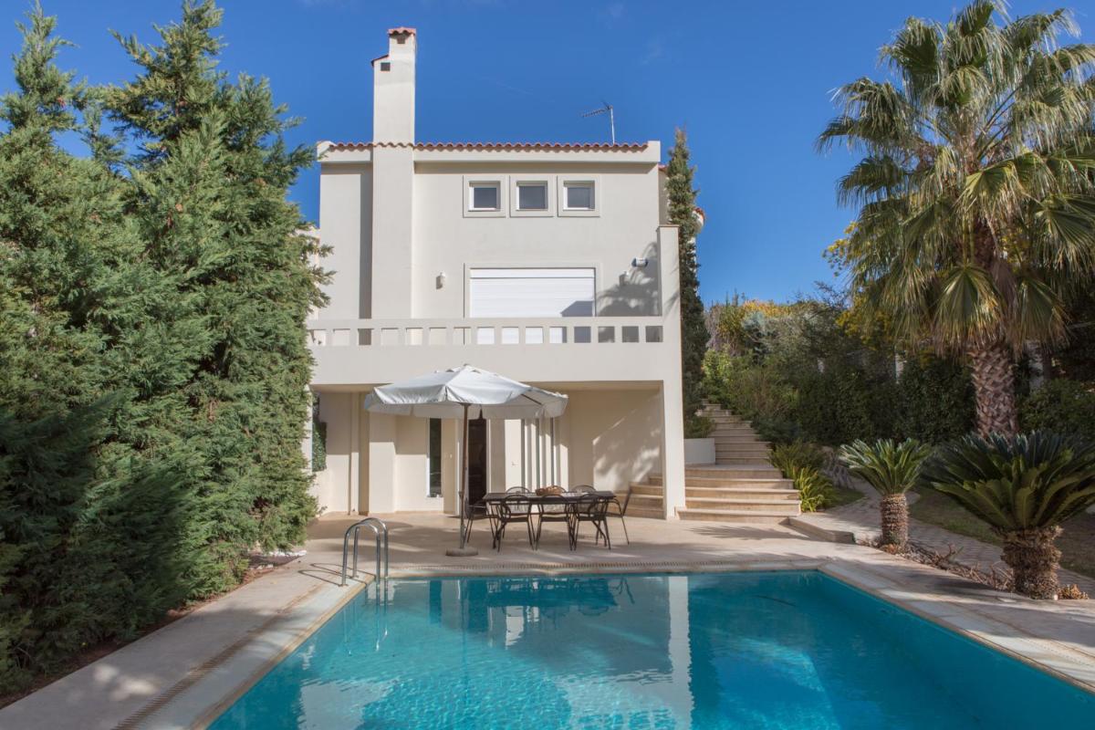 Luxury Villa Anavissos photo 5