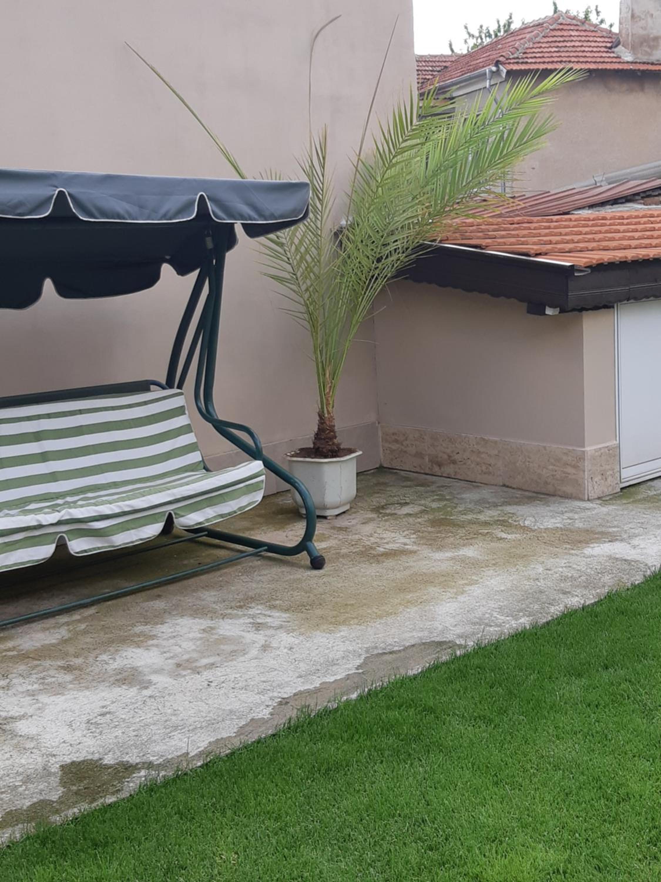 Villa Ros Guest House