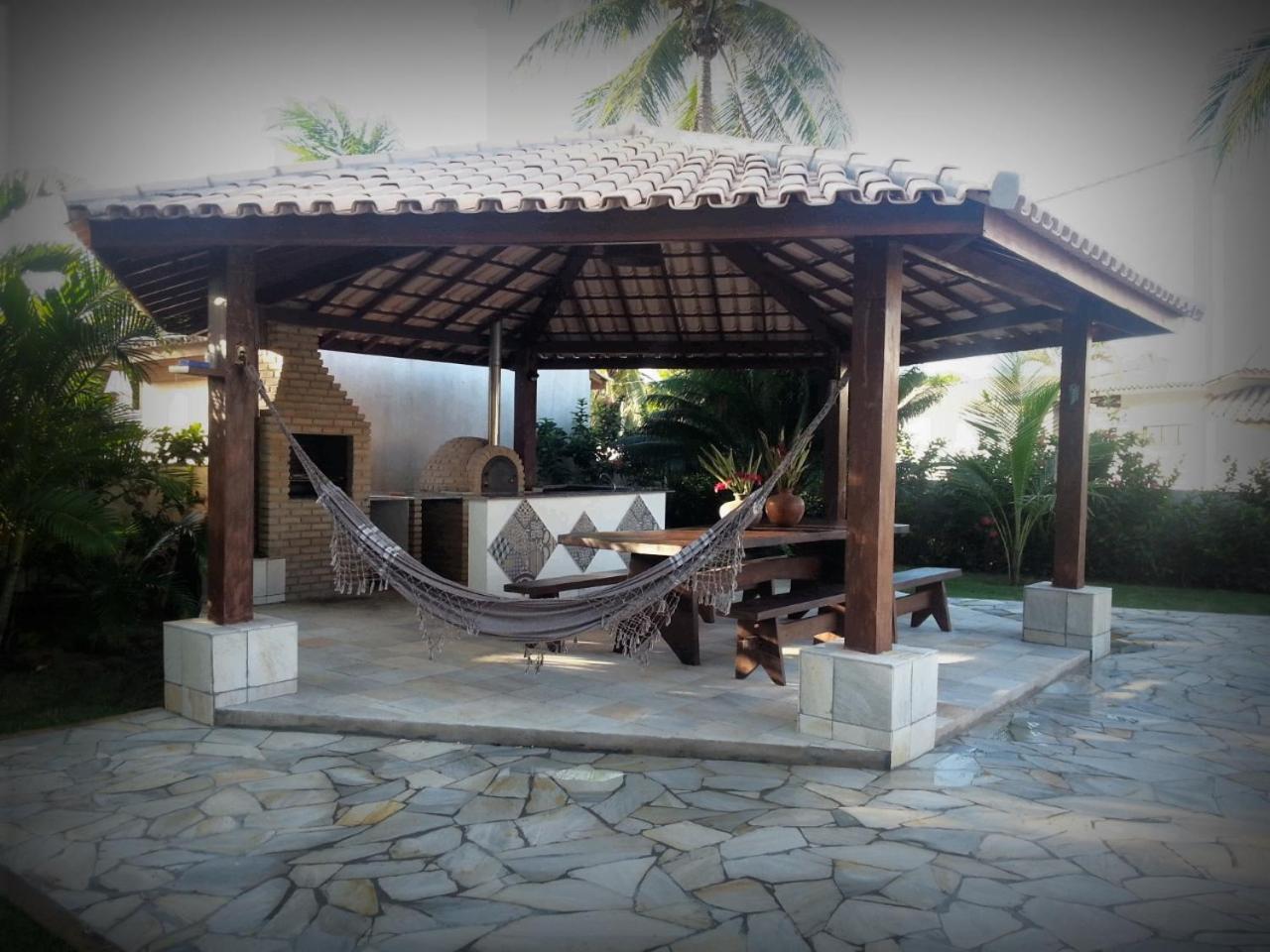 Casa de Gente Feliz Guarajuba - 6 suítes Pé na Areia